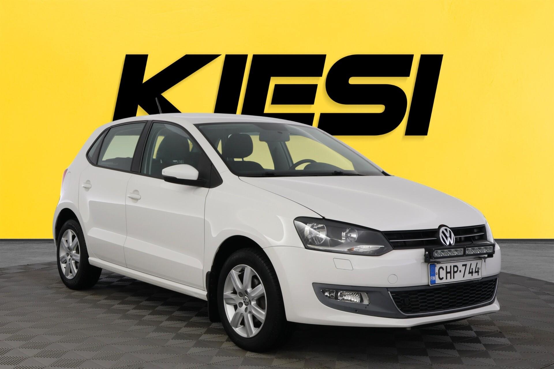 VOLKSWAGEN Polo 2011