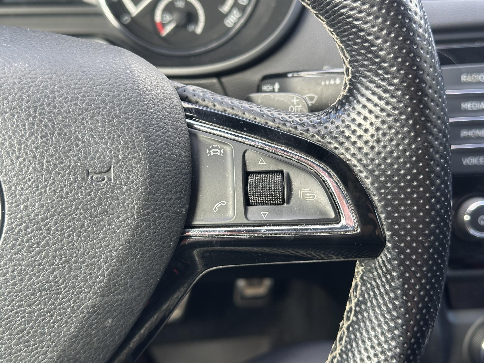 SKODA Octavia 2016