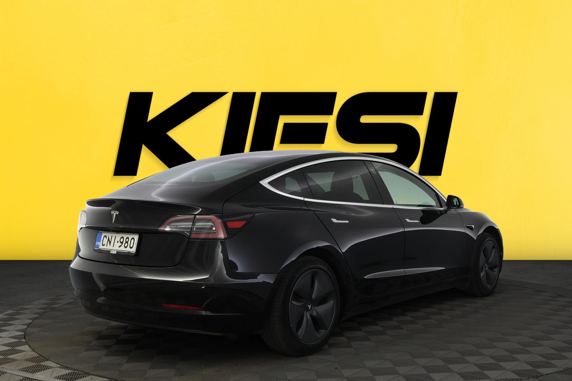 TESLA Model 3 2019