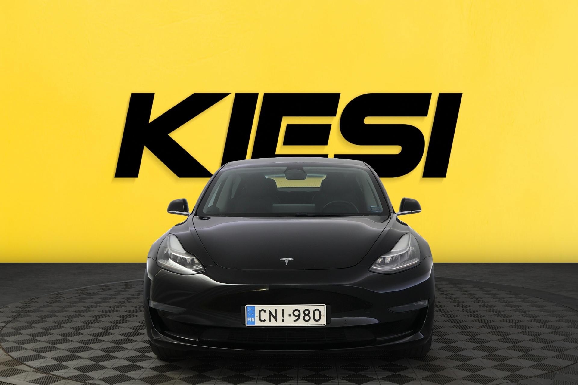 TESLA Model 3 2019