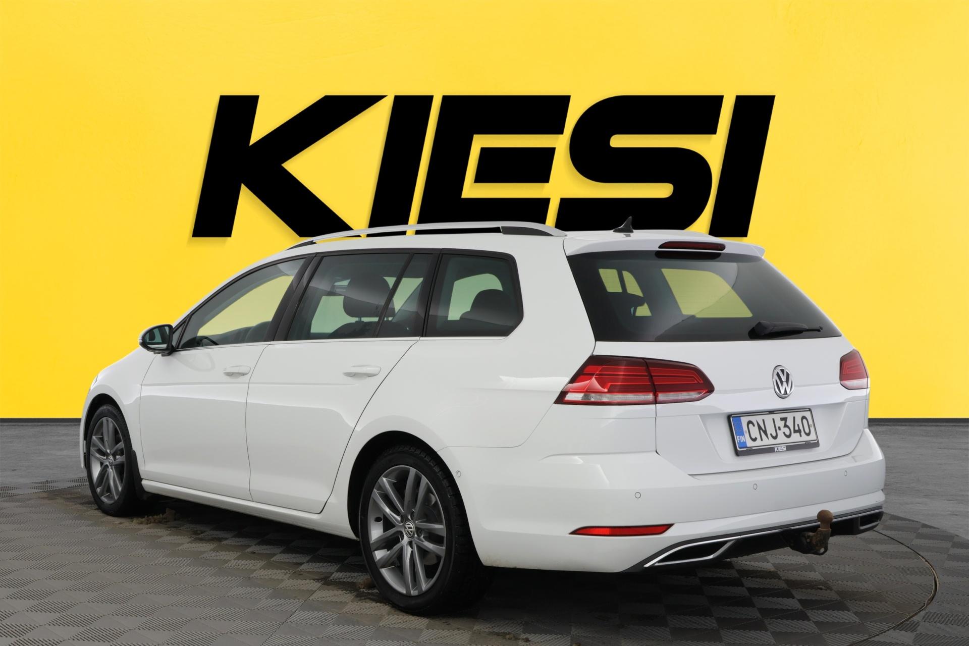 VOLKSWAGEN Golf 2019