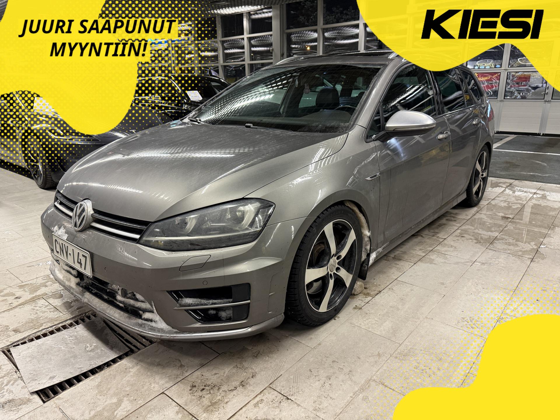 VOLKSWAGEN Golf 2015