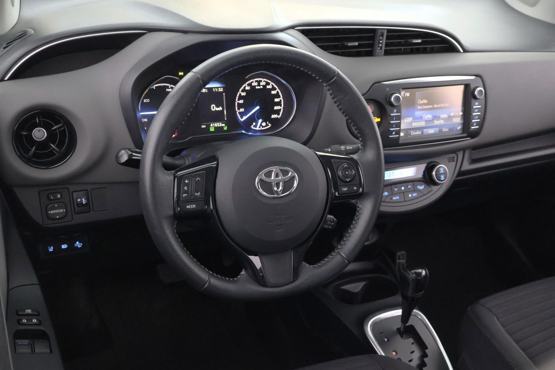 TOYOTA Yaris 2020