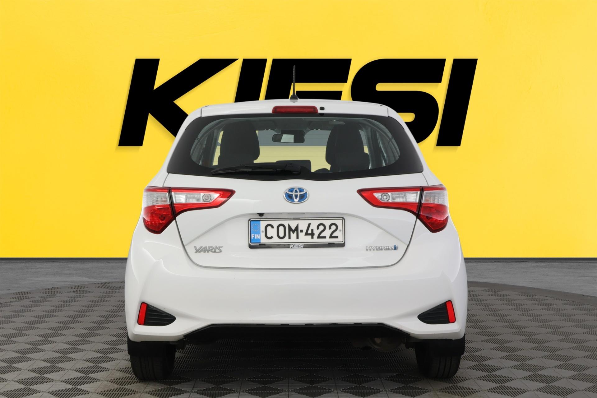 TOYOTA Yaris 2020