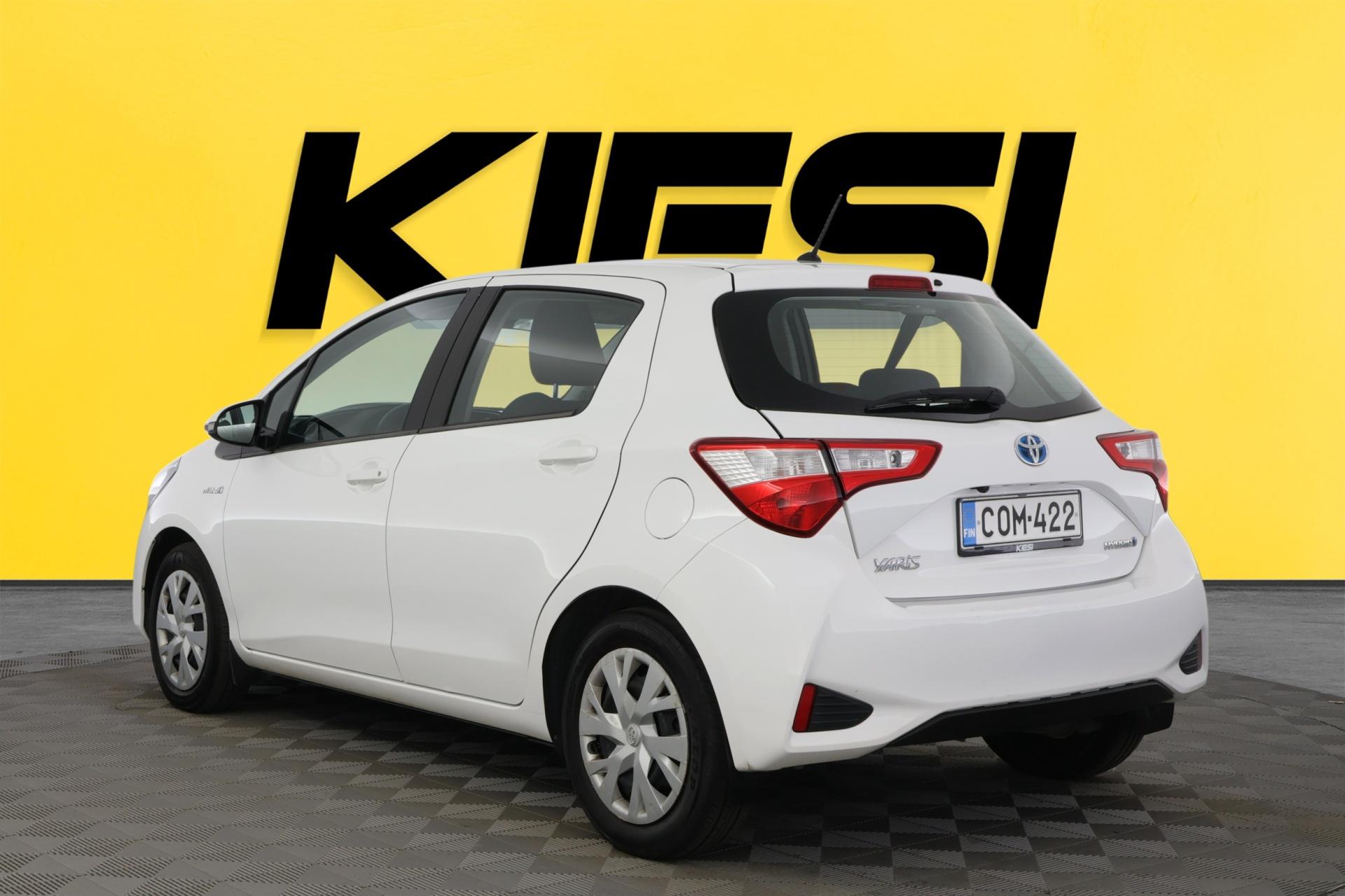 TOYOTA Yaris 2020