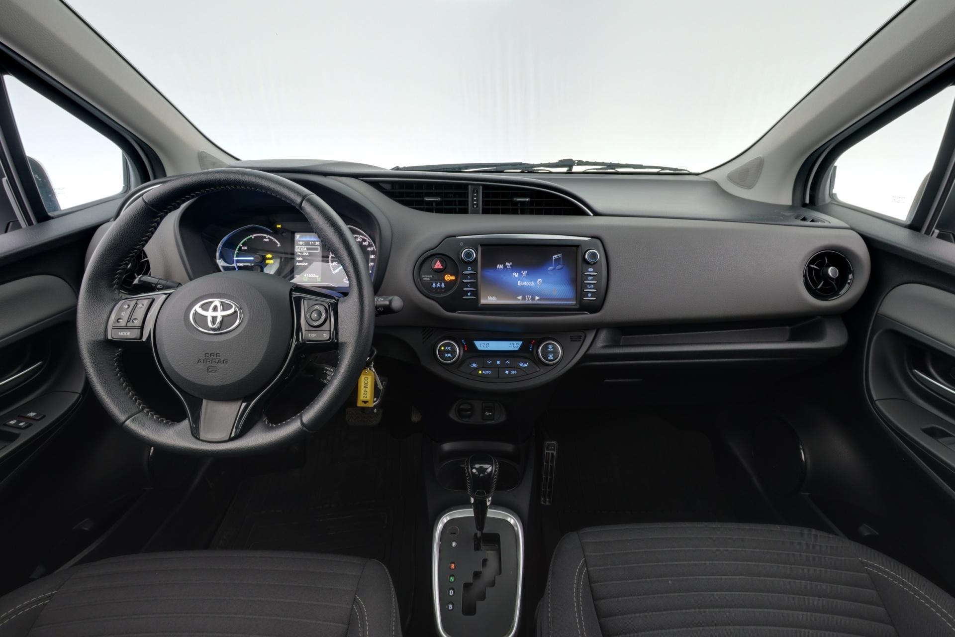 TOYOTA Yaris 2020