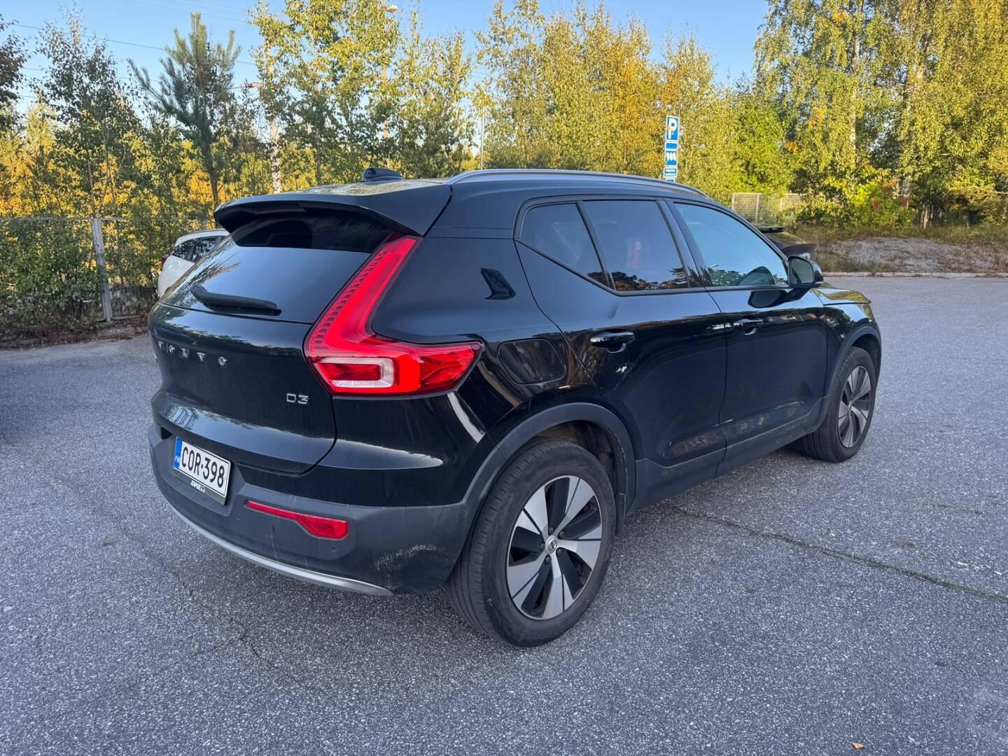 VOLVO XC40 2020