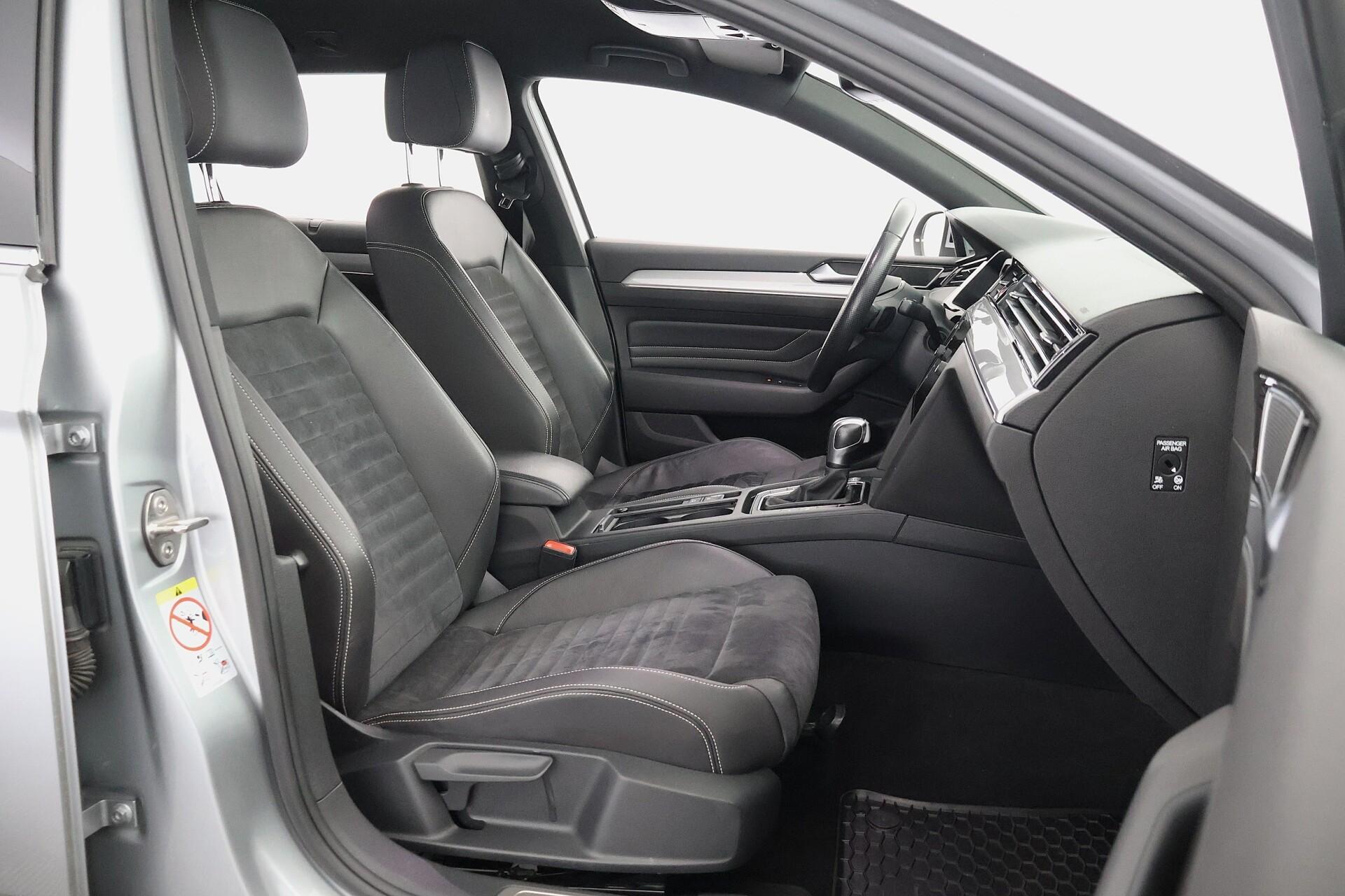 VOLKSWAGEN Passat 2021