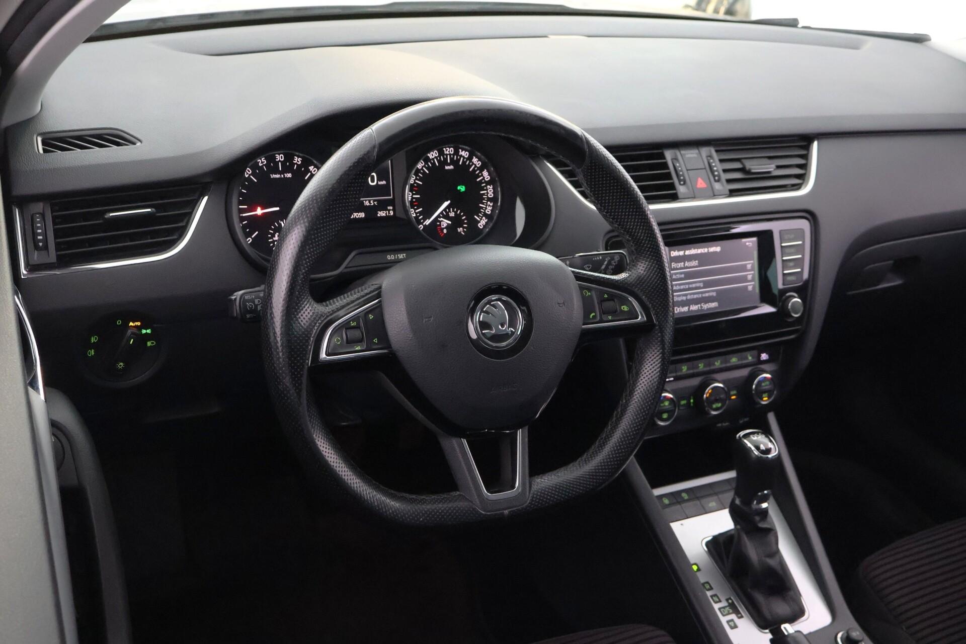 SKODA Octavia 2015