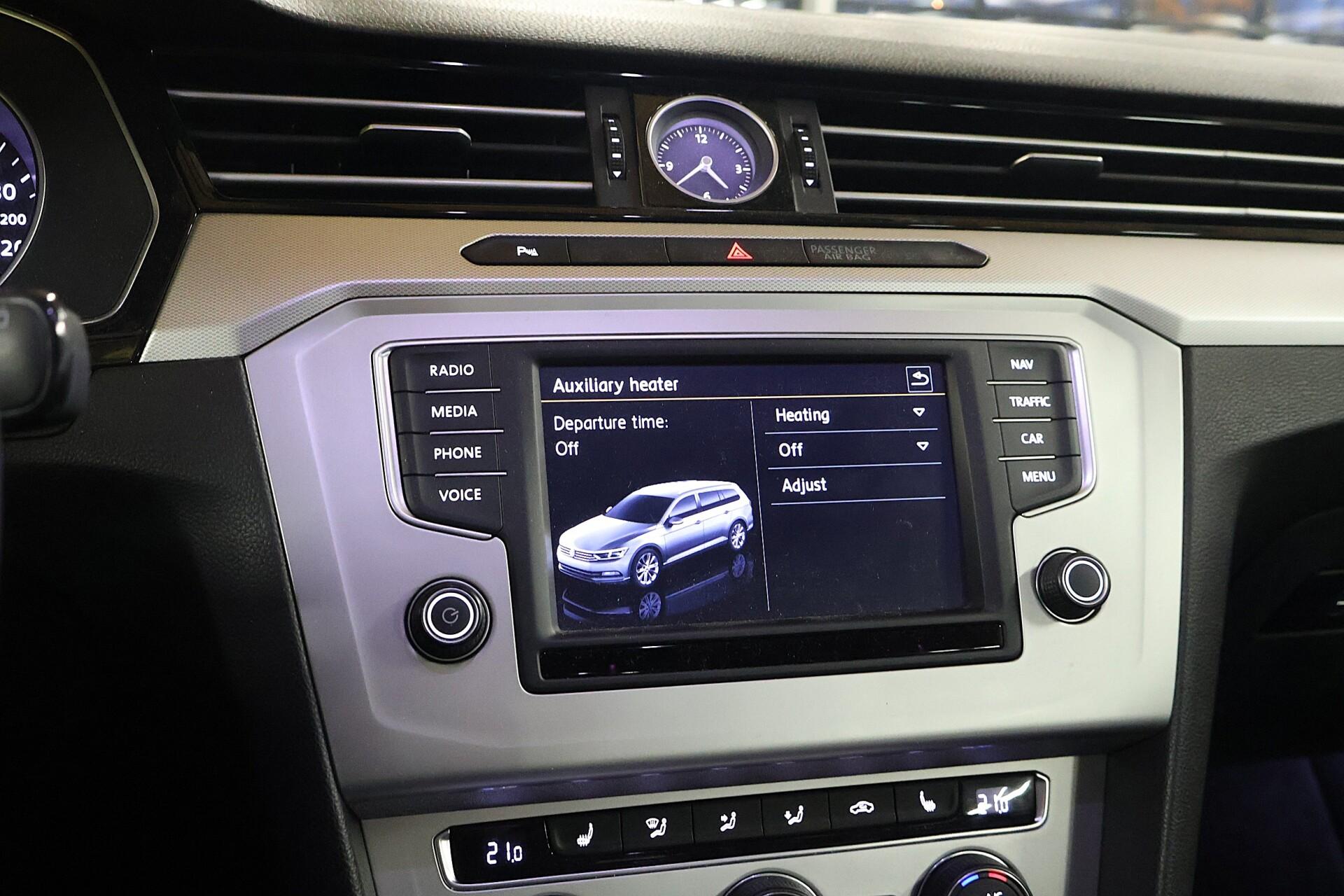 VOLKSWAGEN Passat 2015