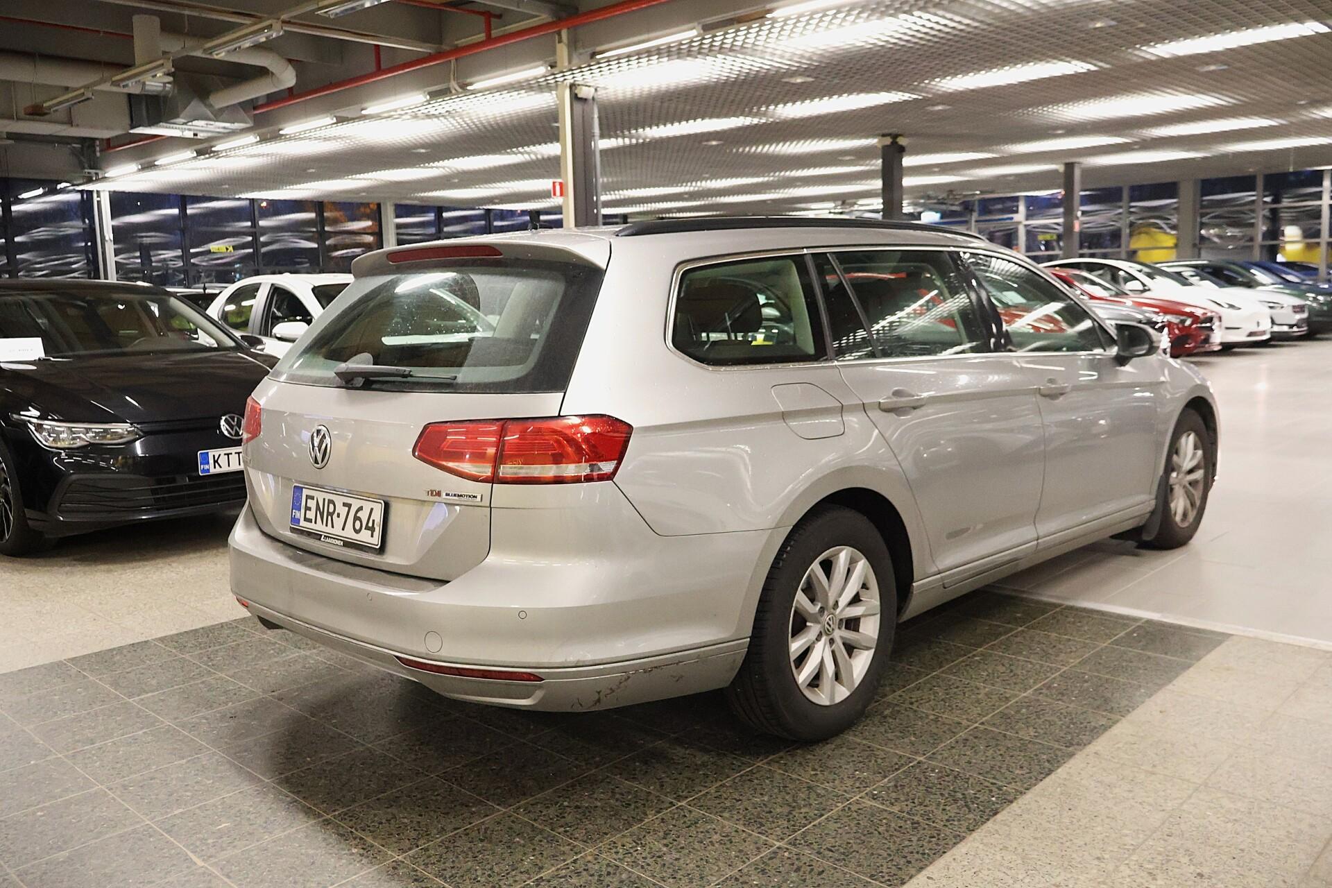 VOLKSWAGEN Passat 2015