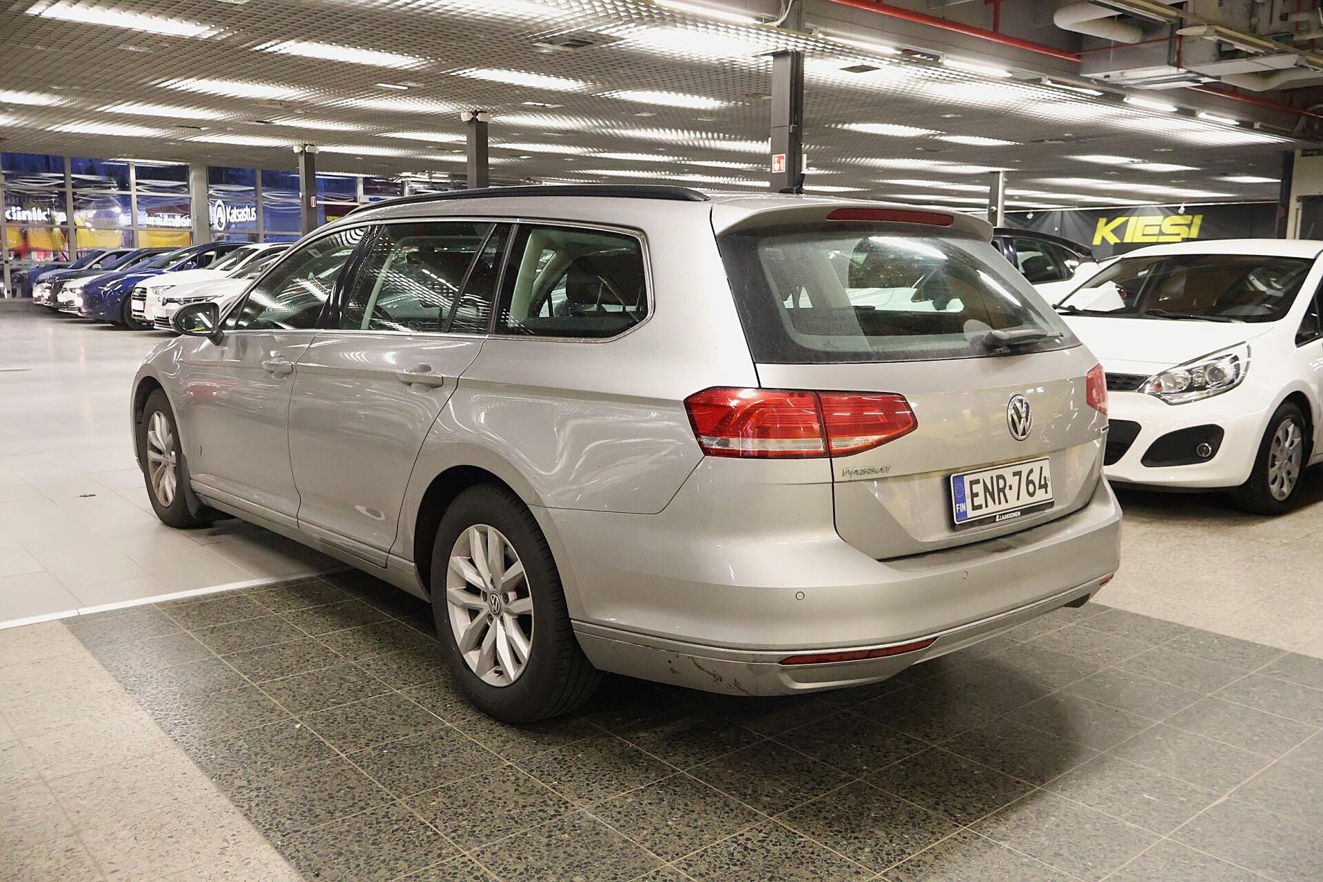 VOLKSWAGEN Passat 2015