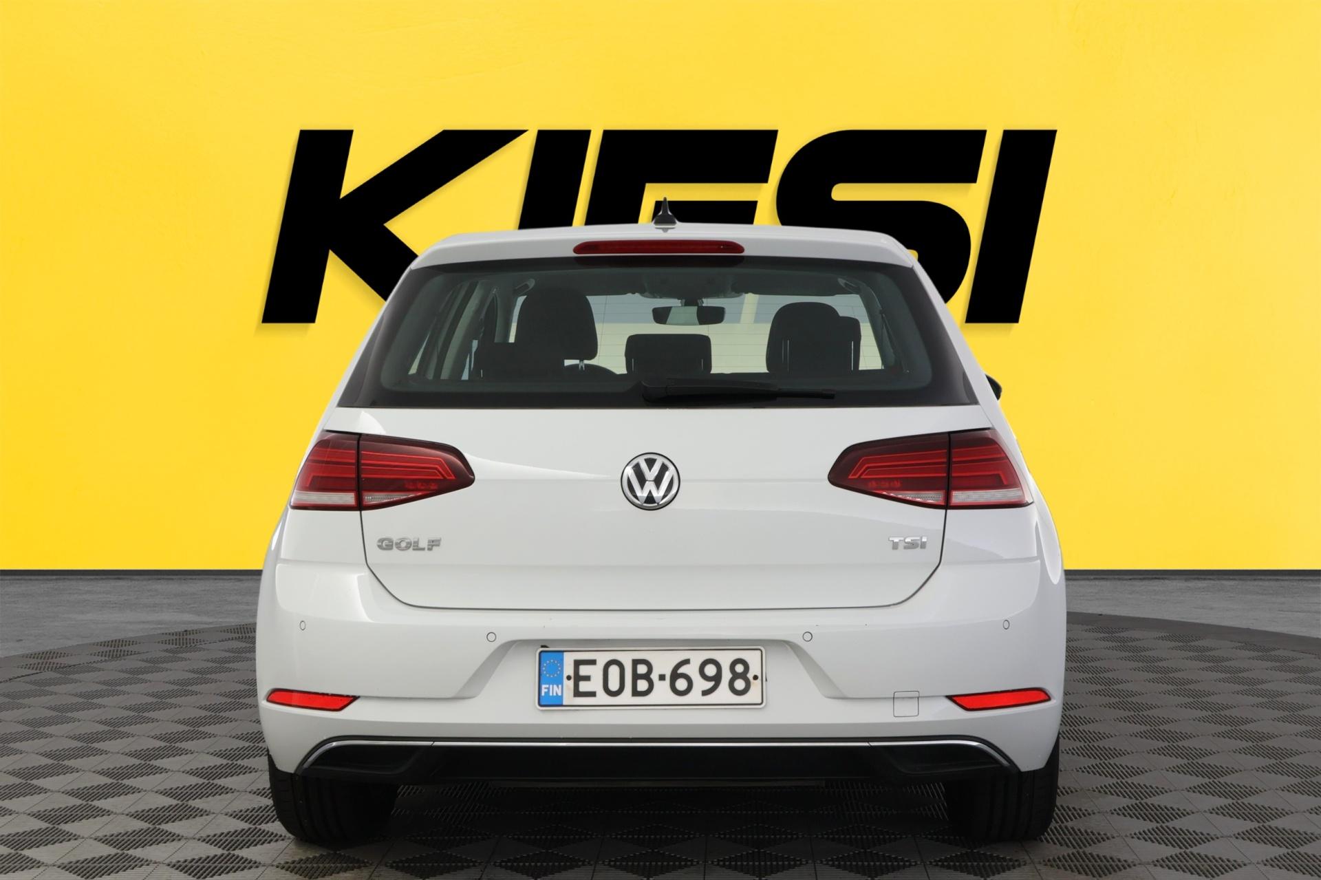 VOLKSWAGEN Golf 2017
