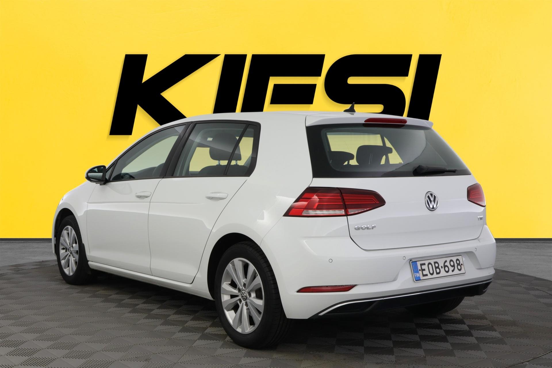 VOLKSWAGEN Golf 2017