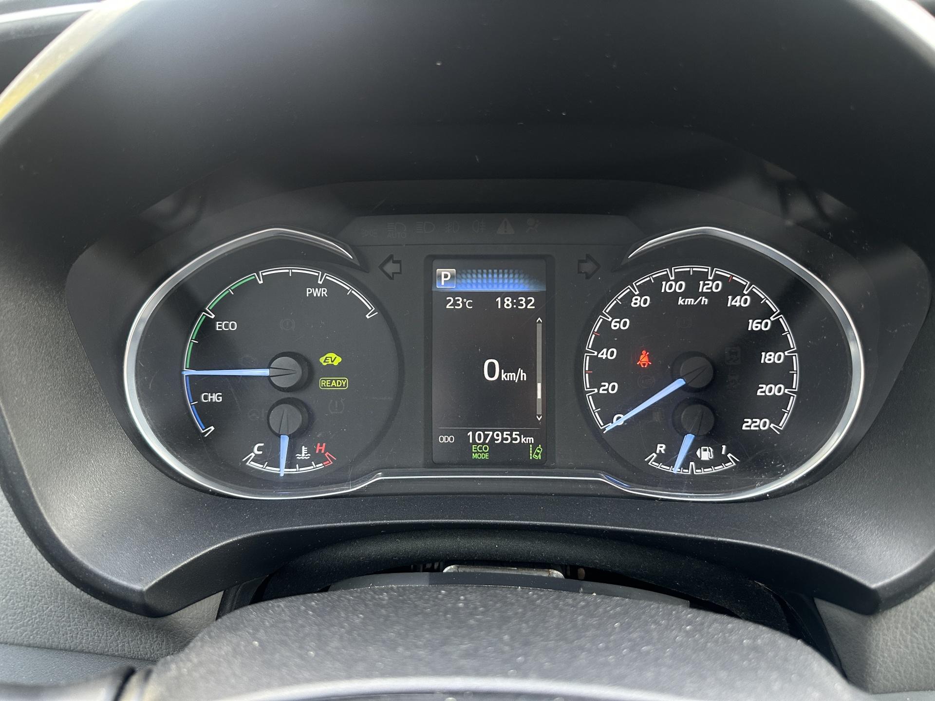 TOYOTA Yaris 2018