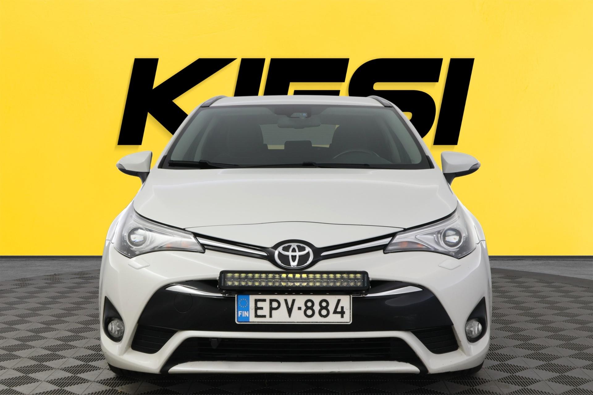 TOYOTA Avensis 2018