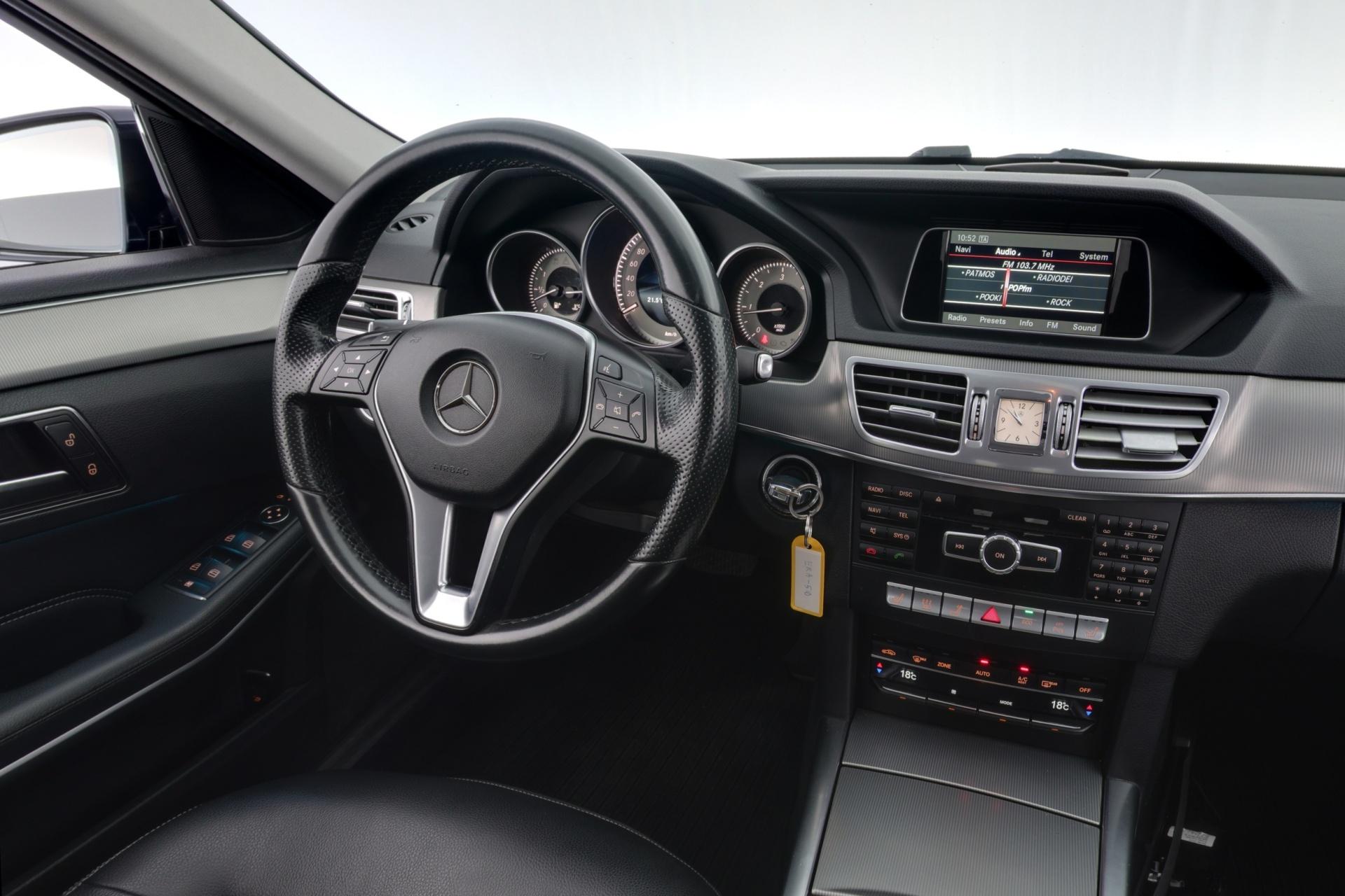 MERCEDES-BENZ E 2015