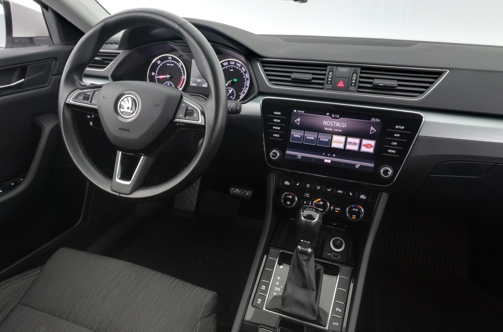 SKODA Superb 2019