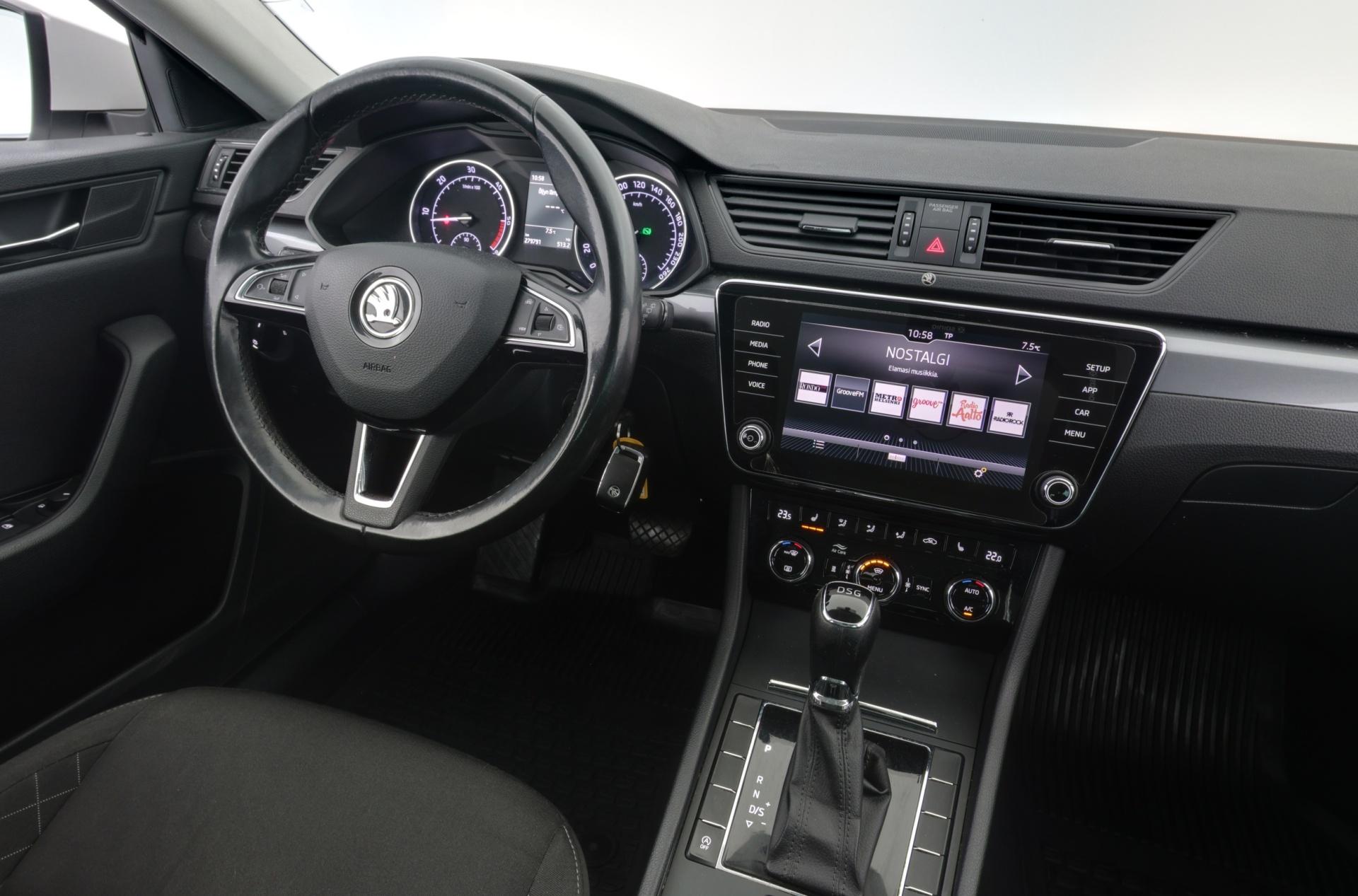 SKODA Superb 2019