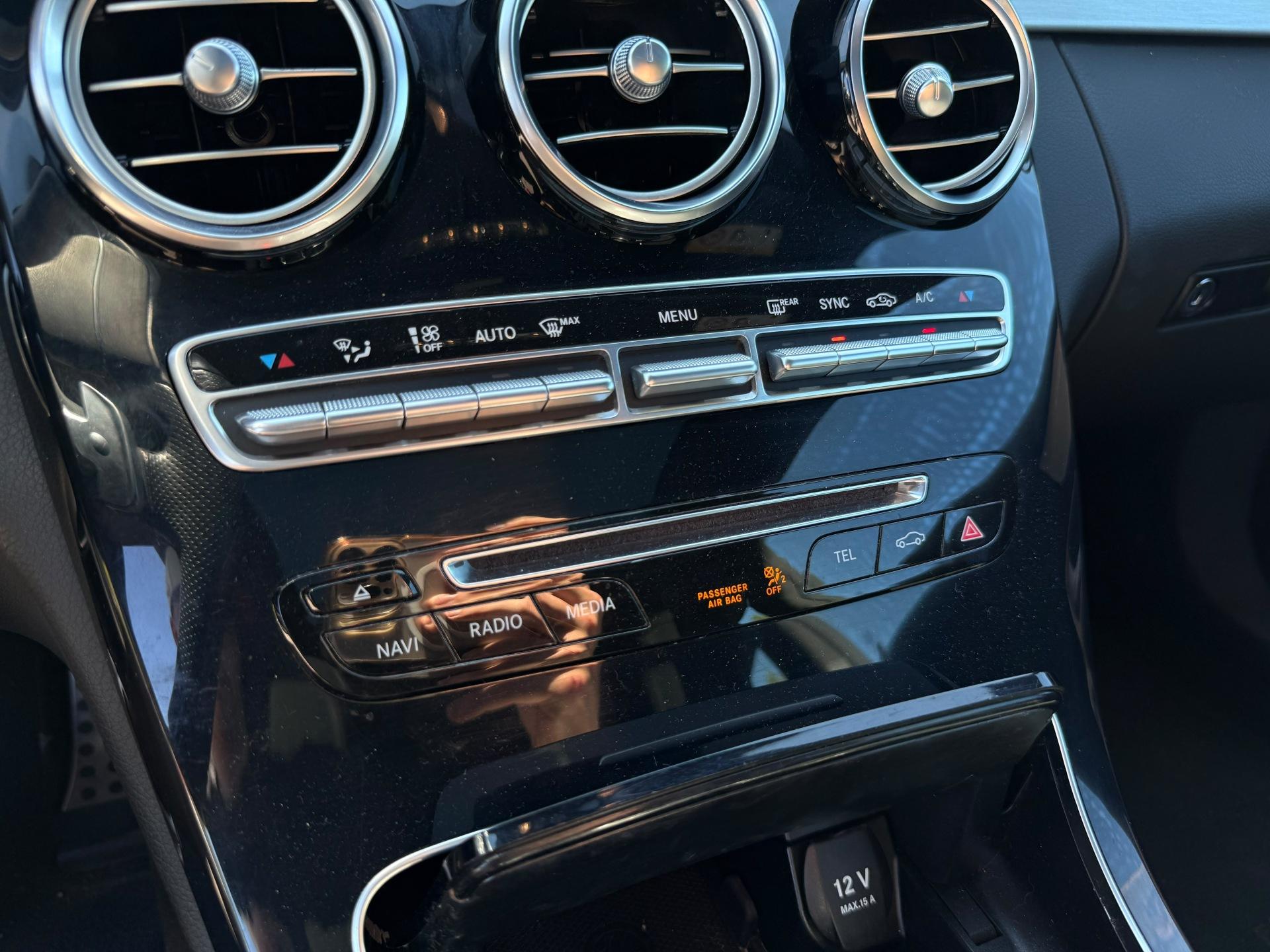 MERCEDES-BENZ C 2016