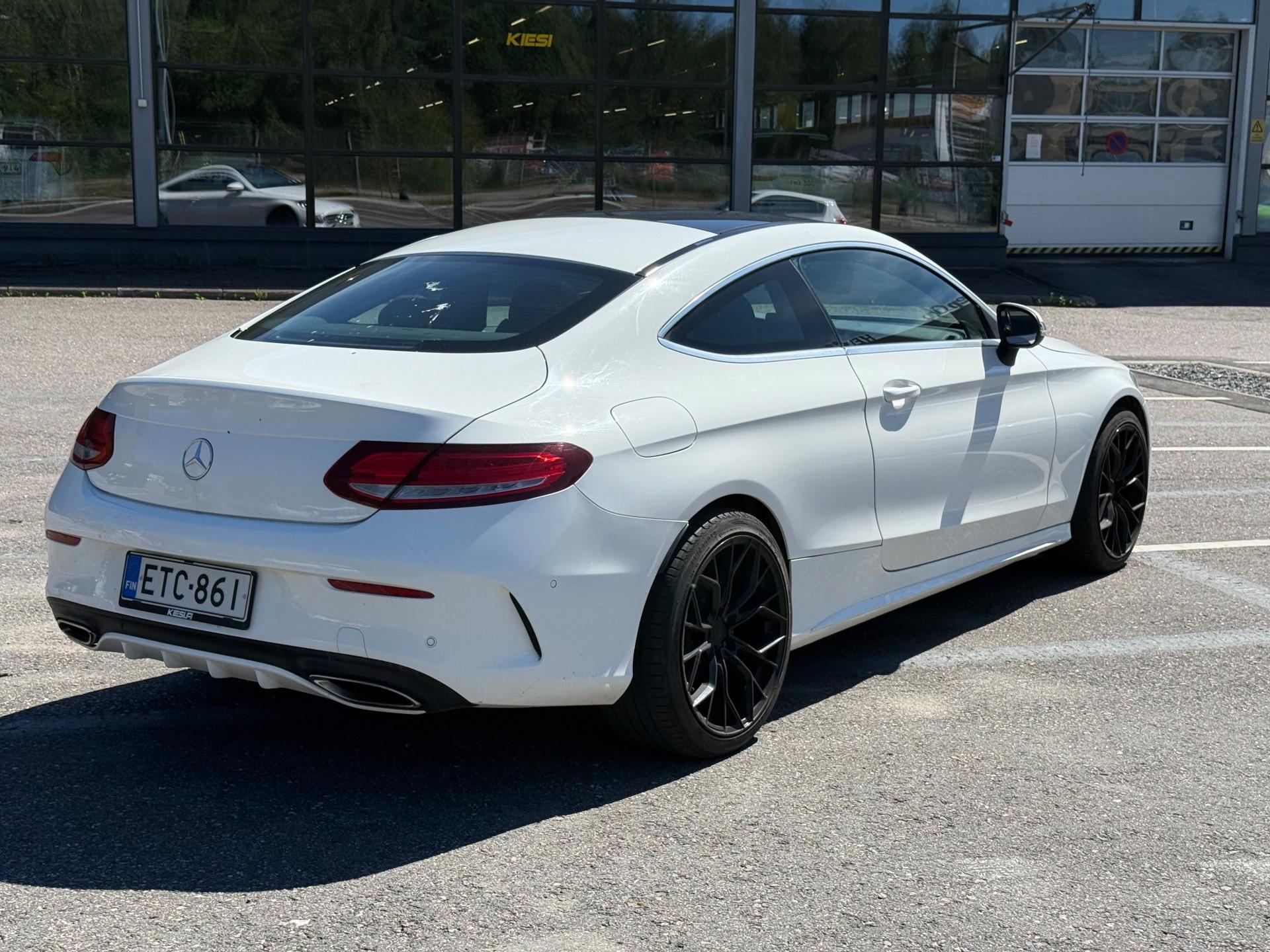 MERCEDES-BENZ C 2016
