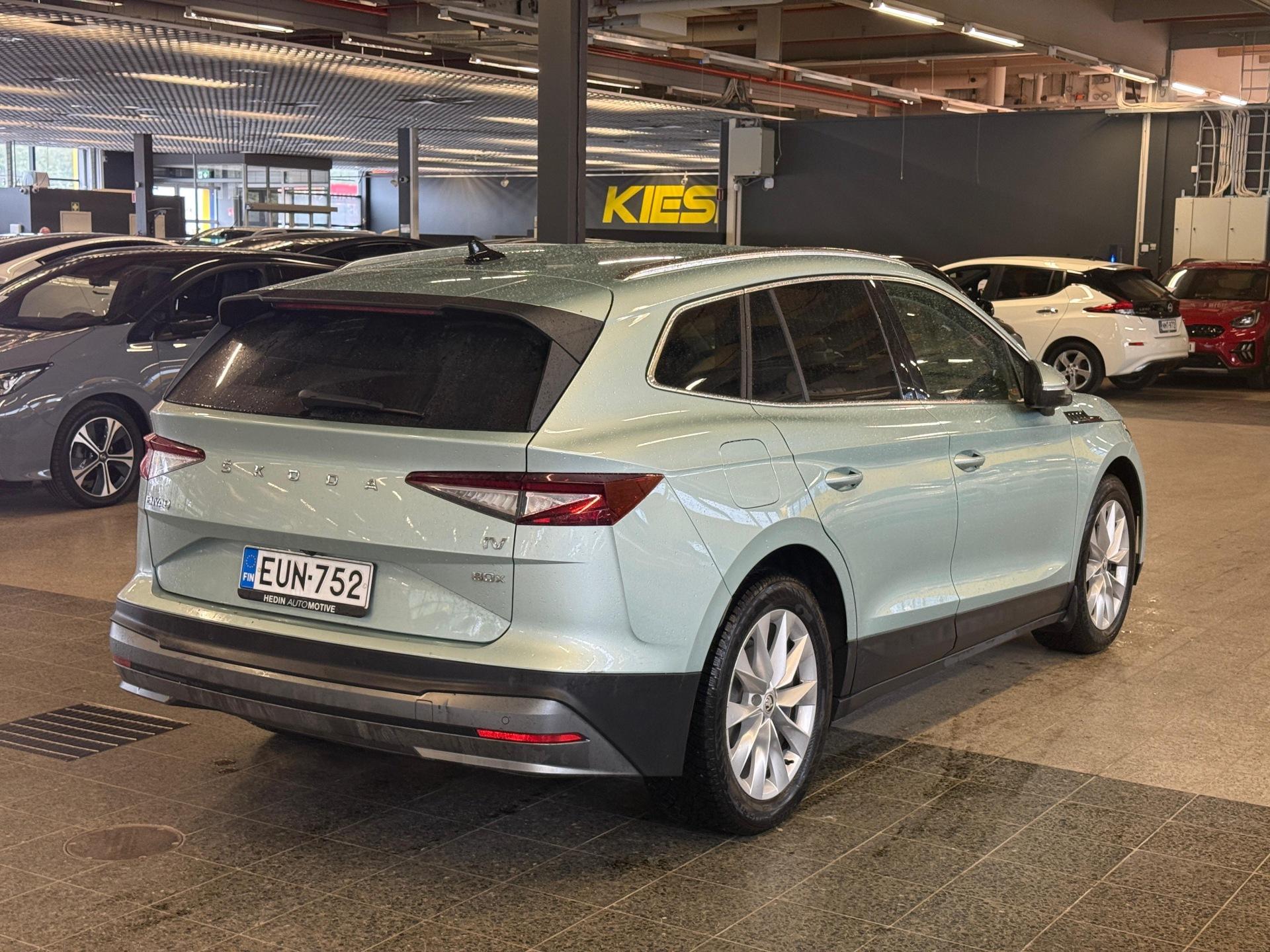 SKODA Enyaq 2023
