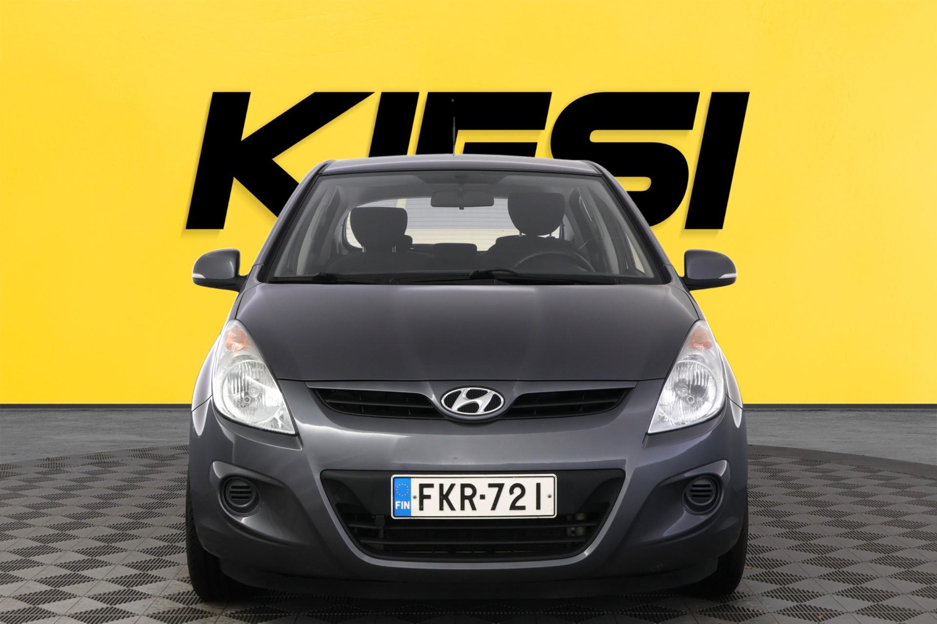 HYUNDAI i20 2012