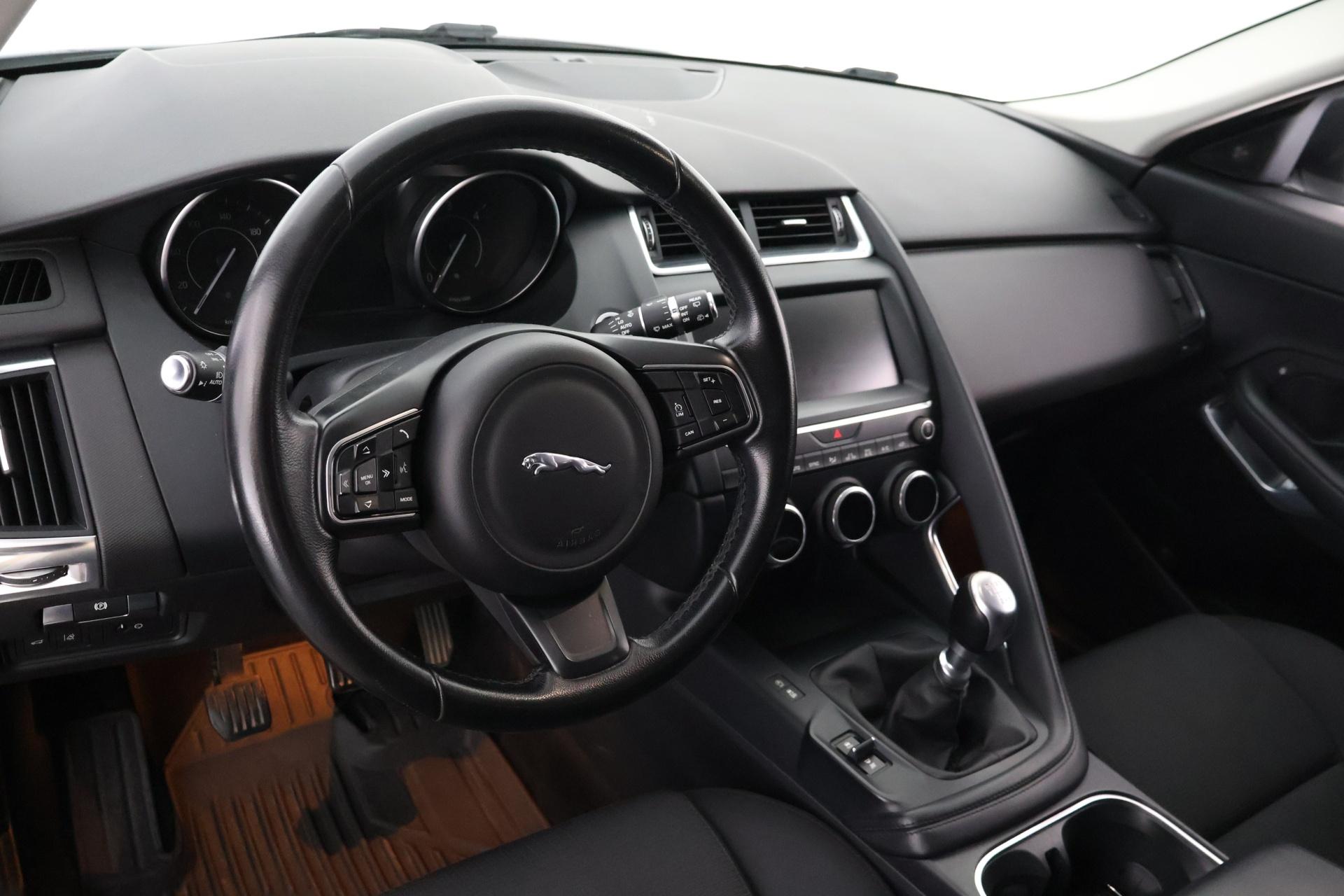 JAGUAR E-Pace 2018