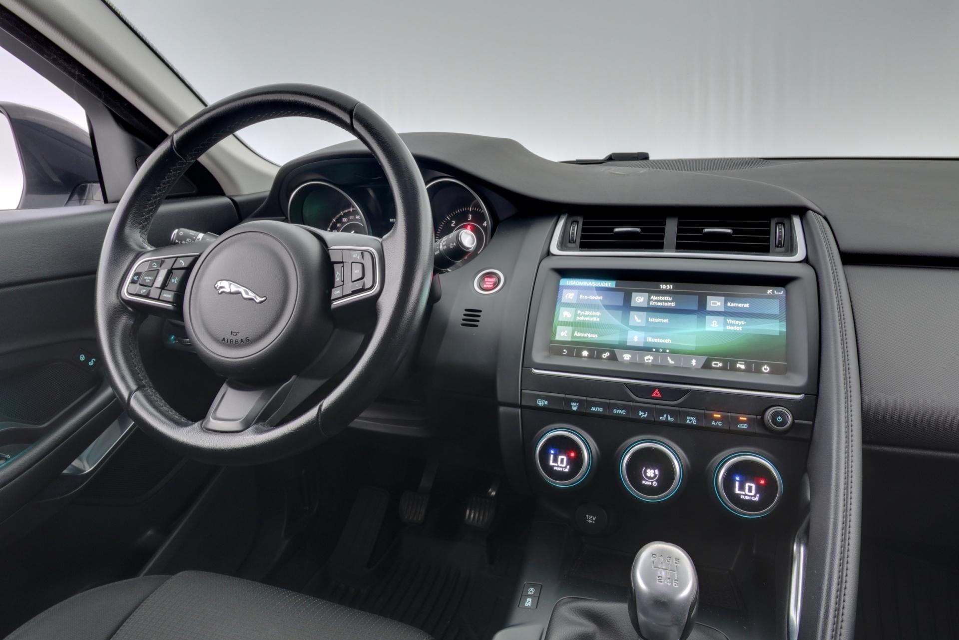 JAGUAR E-Pace 2018