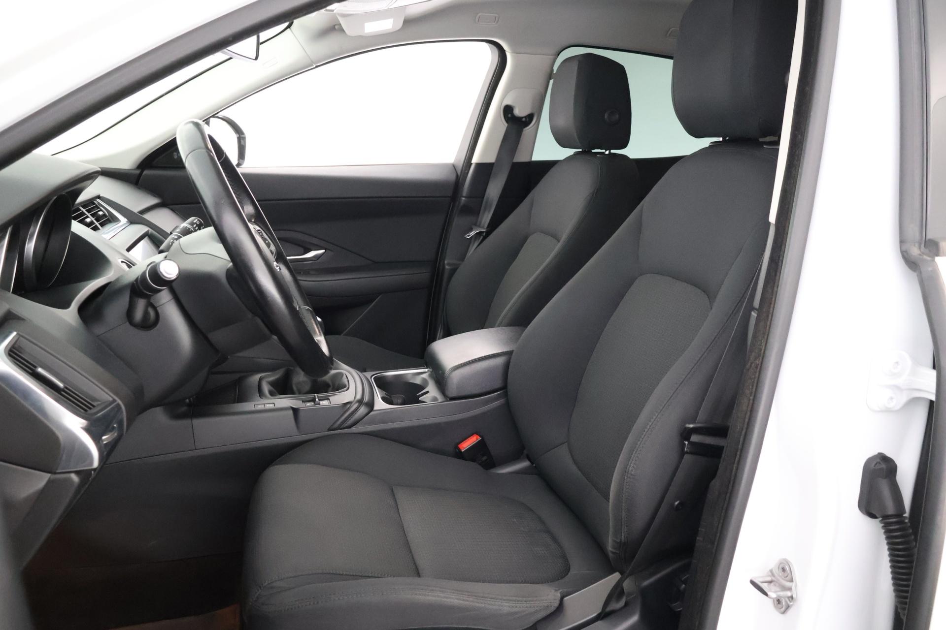 JAGUAR E-Pace 2018