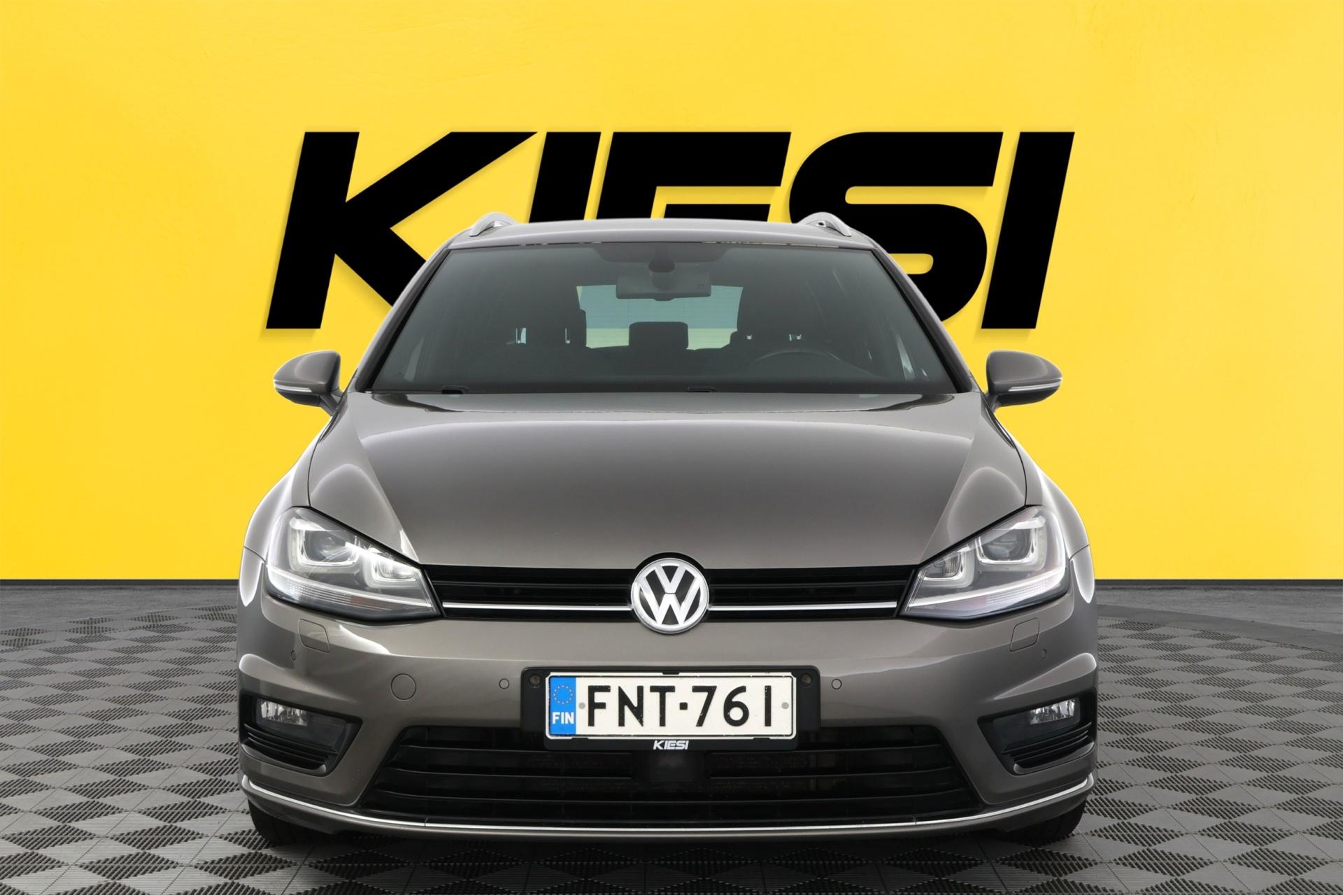 VOLKSWAGEN Golf 2016