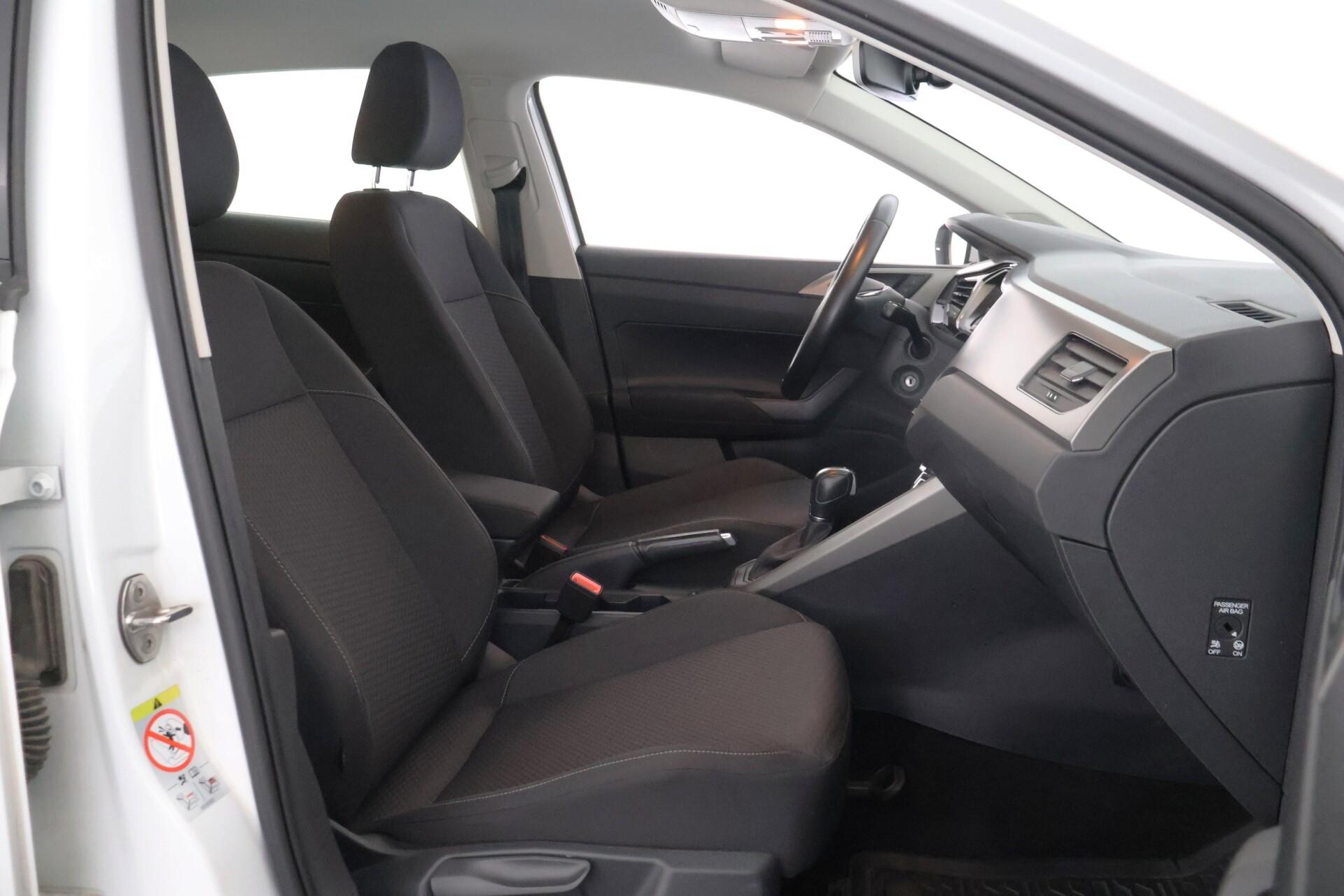 VOLKSWAGEN Polo 2019