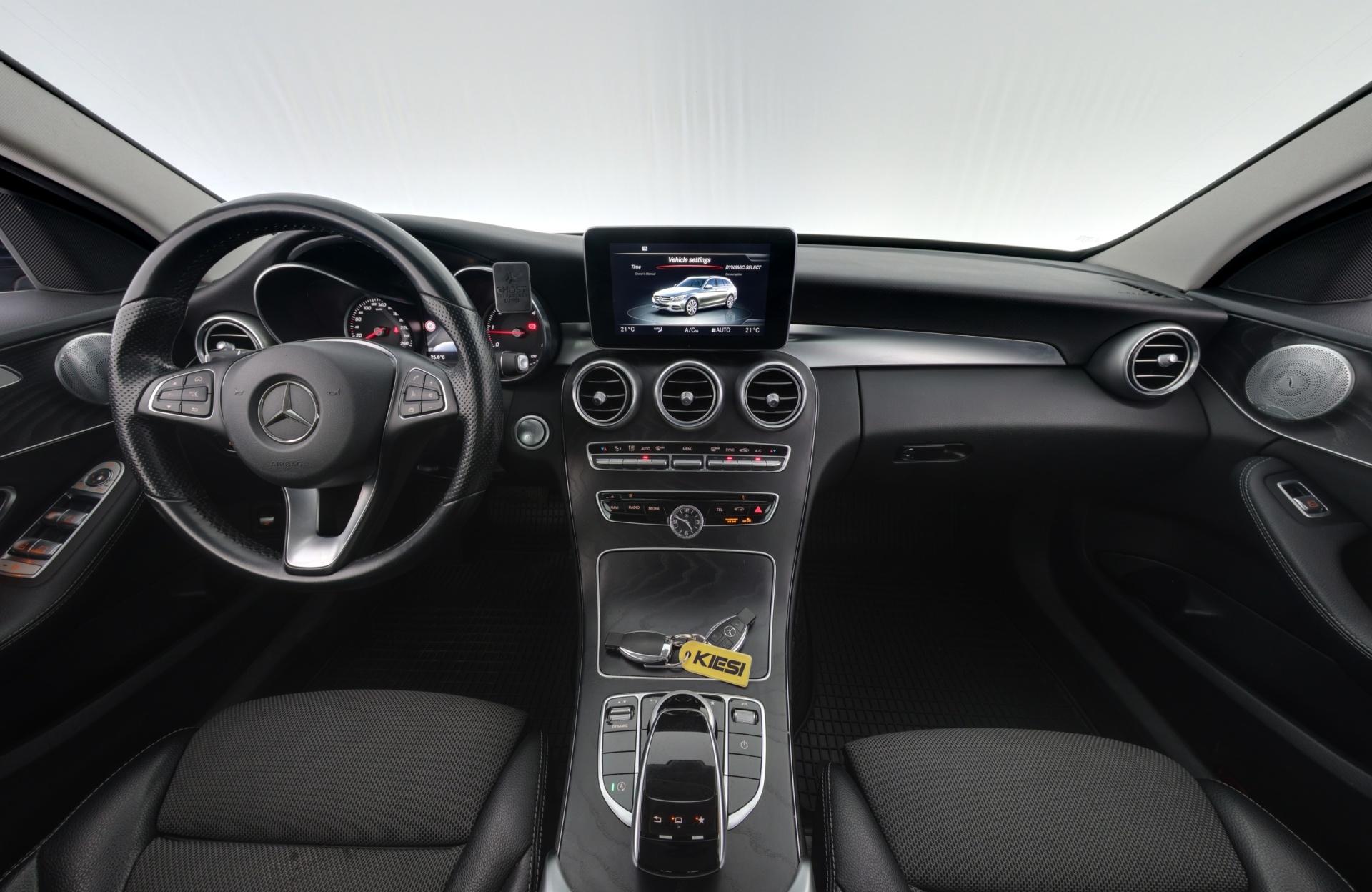 MERCEDES-BENZ C 2015