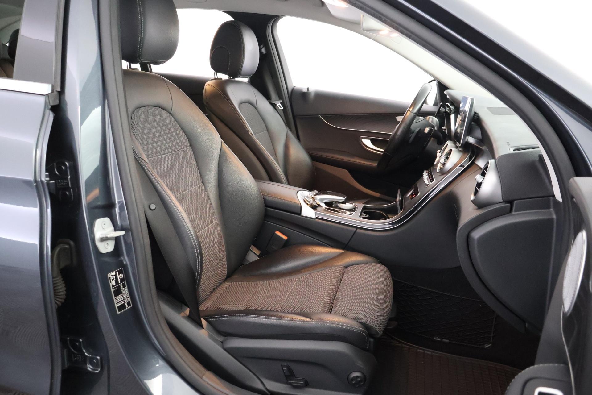 MERCEDES-BENZ C 2015