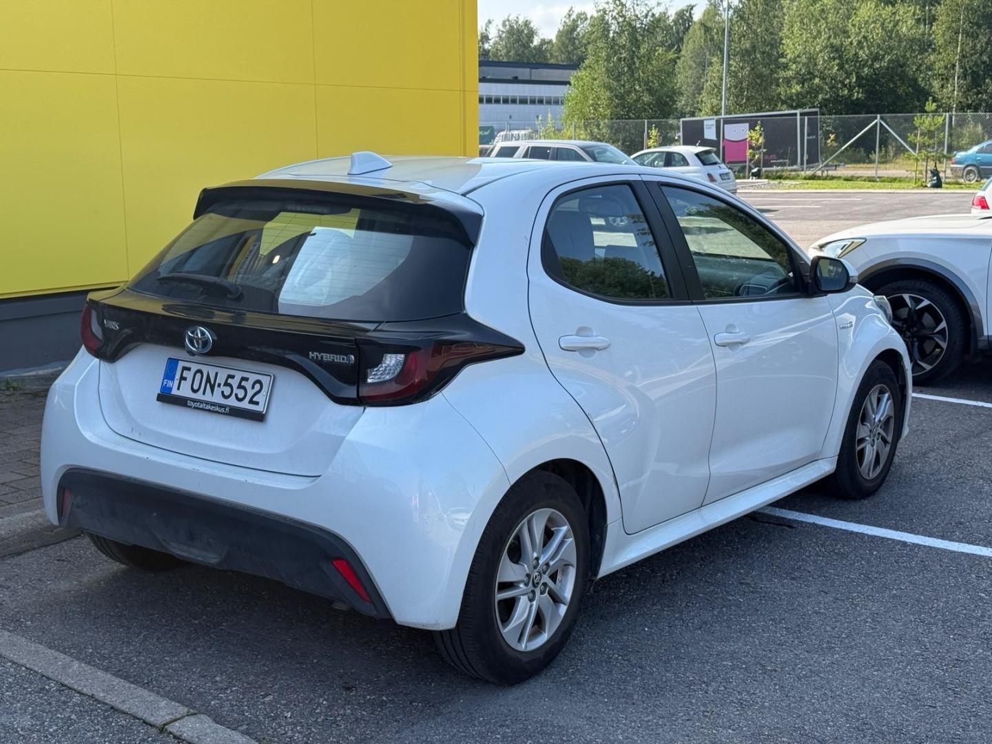TOYOTA Yaris 2021
