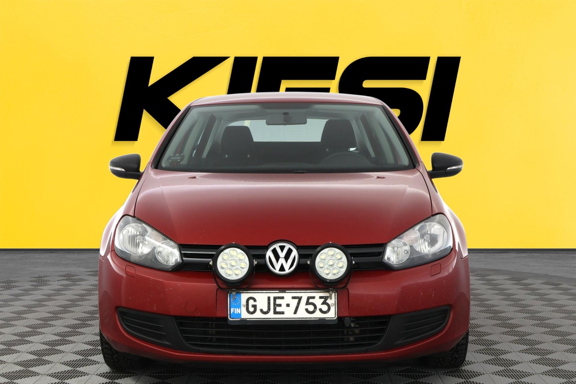 VOLKSWAGEN Golf 2010