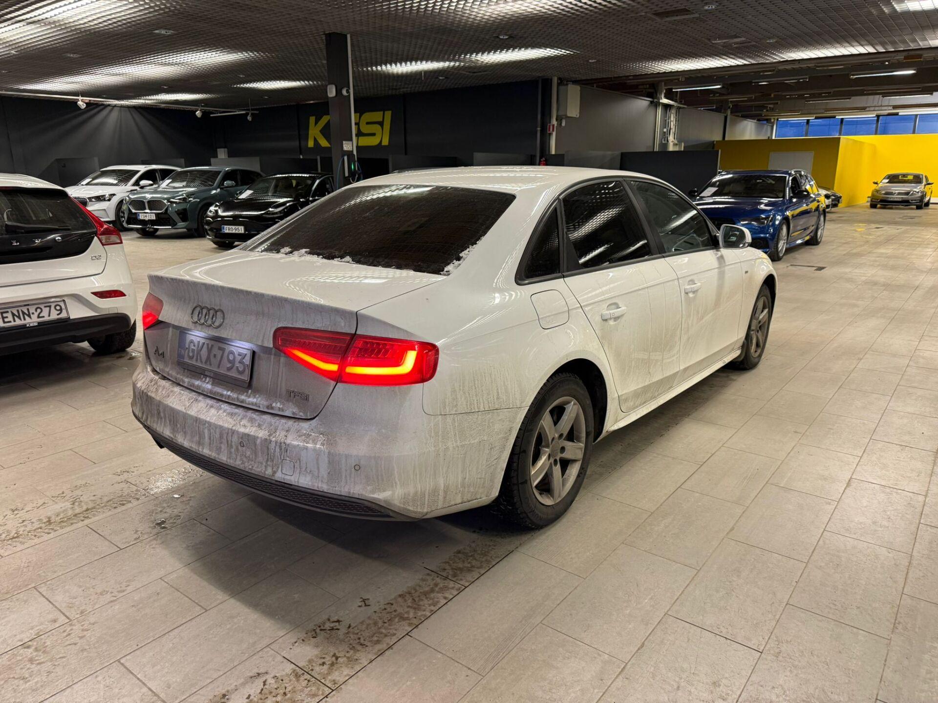 AUDI A4 2014