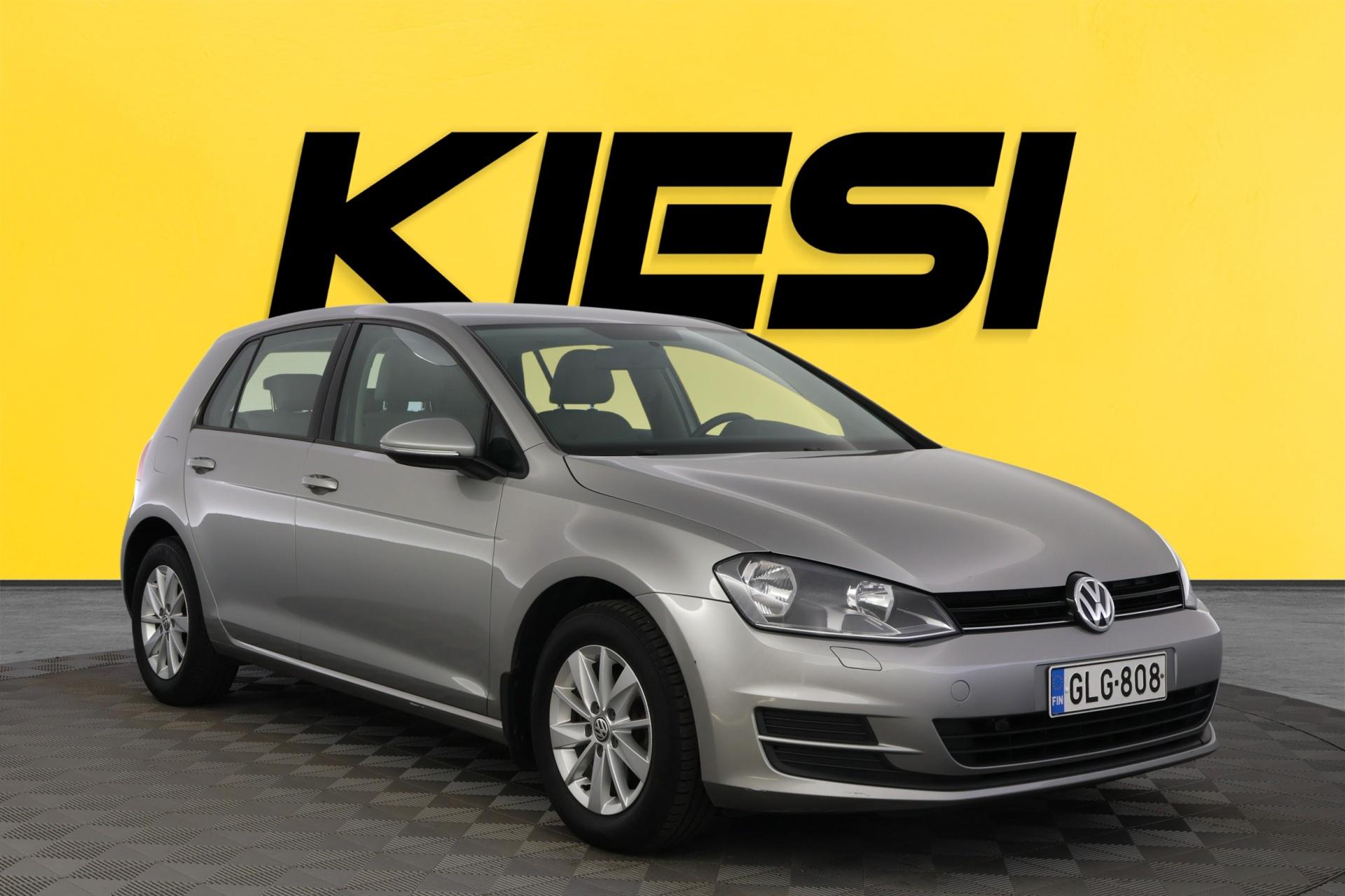 VOLKSWAGEN Golf 2015