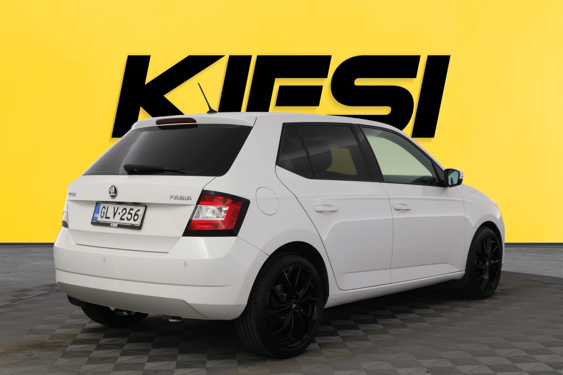 SKODA Fabia 2016