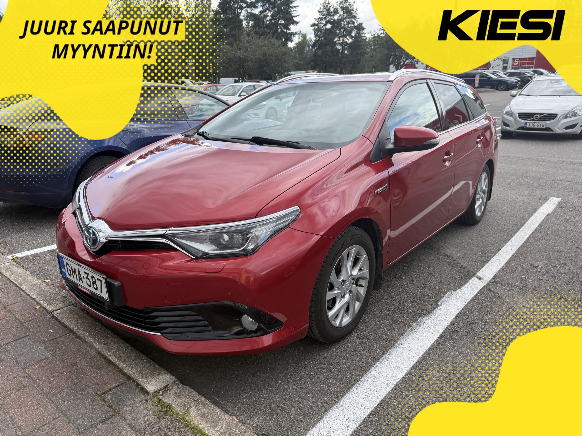 TOYOTA Auris 2016