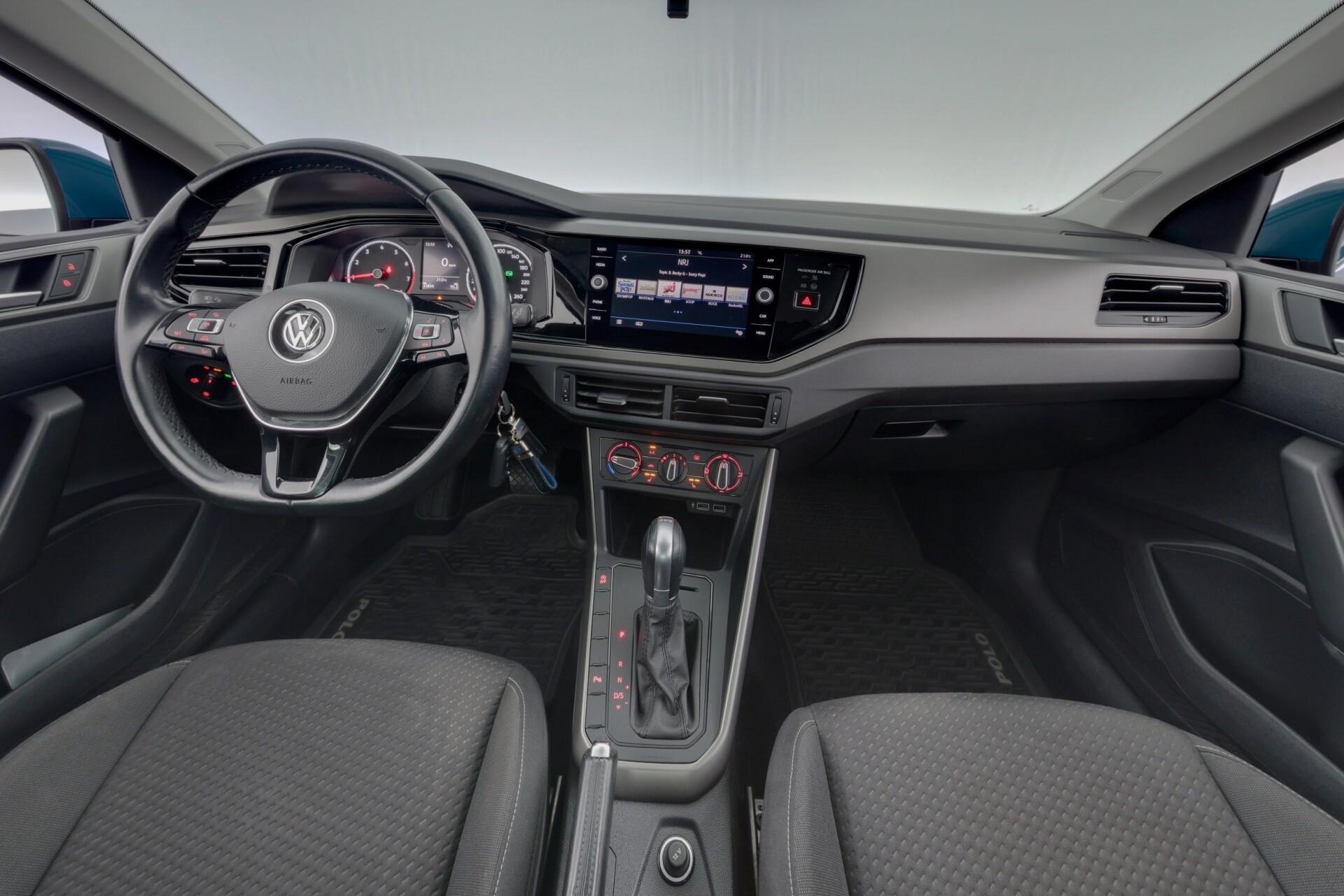 VOLKSWAGEN Polo 2018
