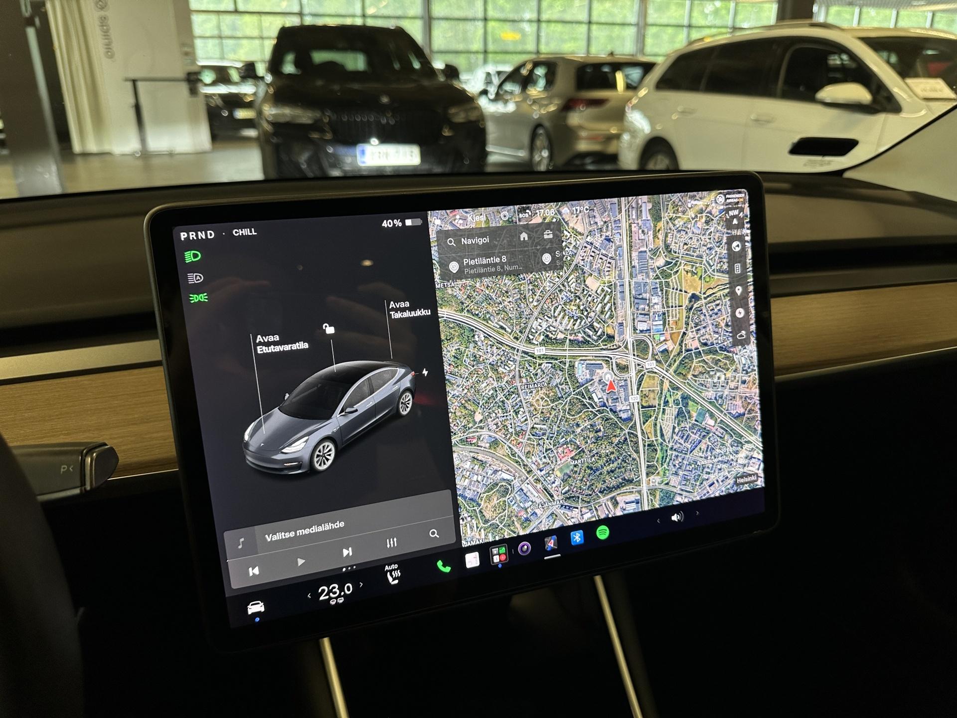 TESLA Model 3 2020