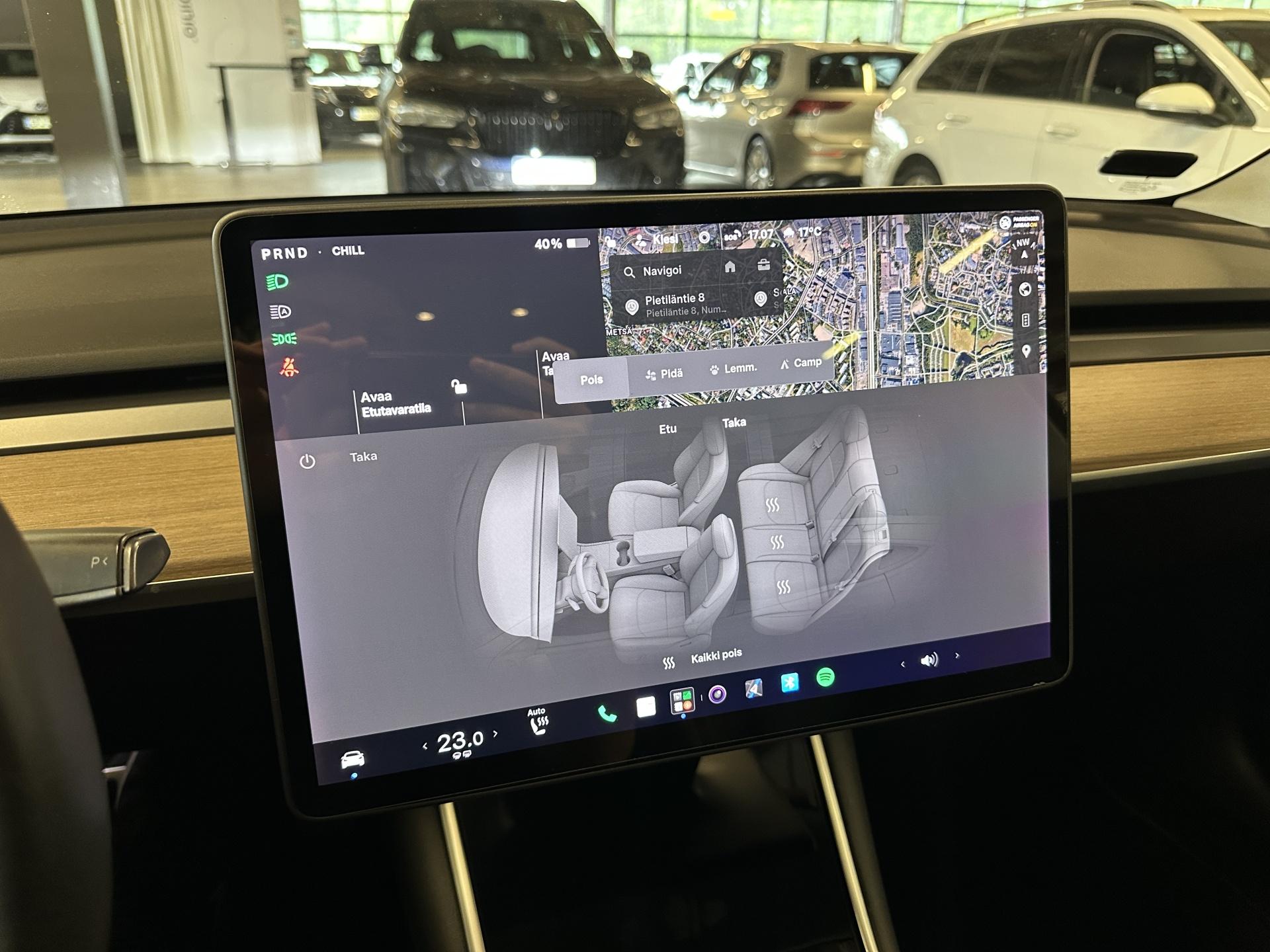 TESLA Model 3 2020