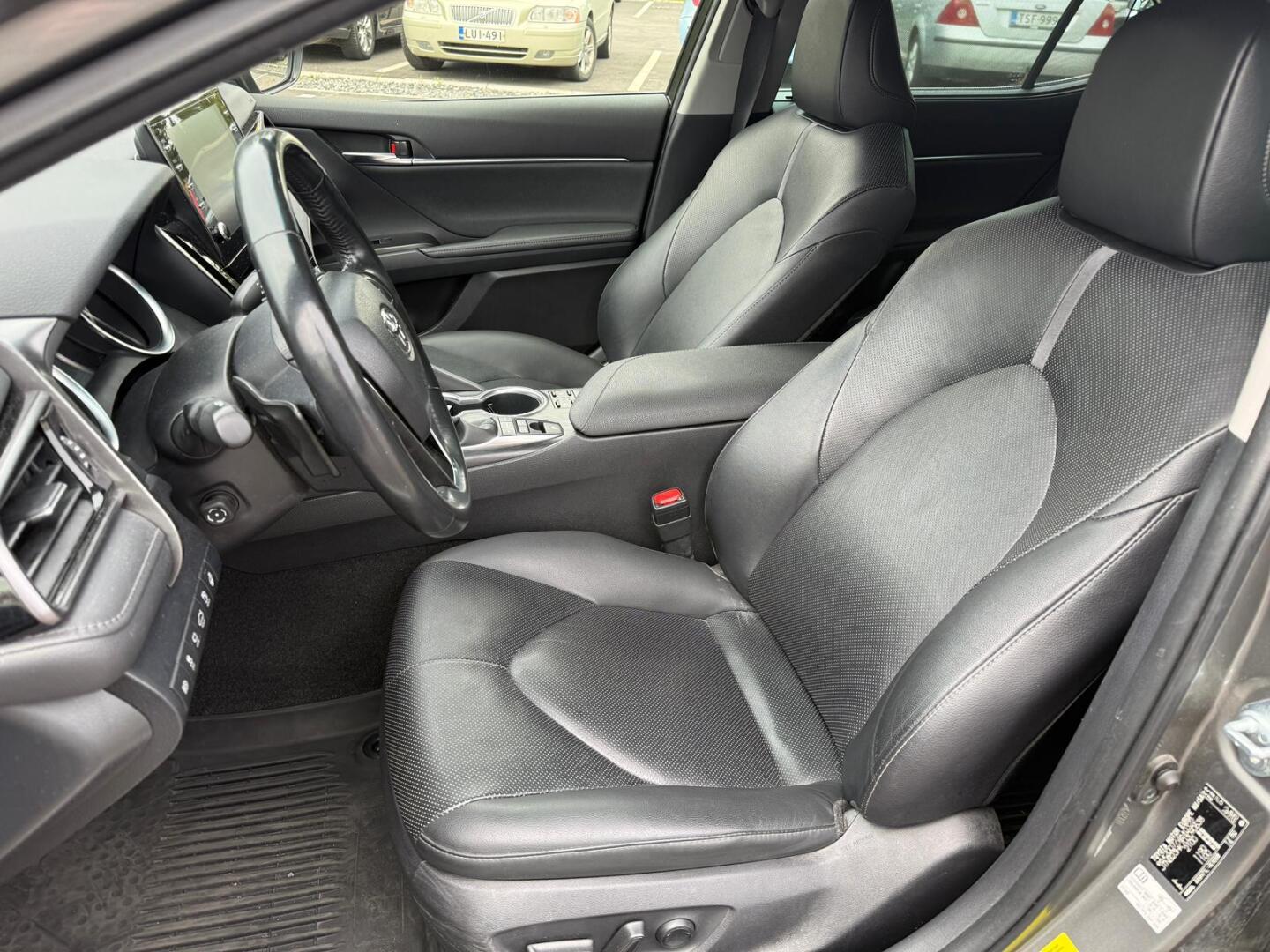 TOYOTA Camry 2022