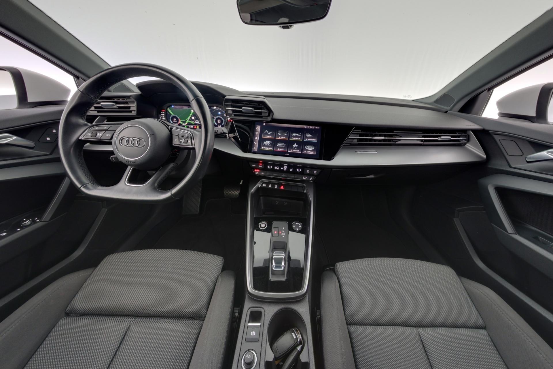 AUDI A3 2021