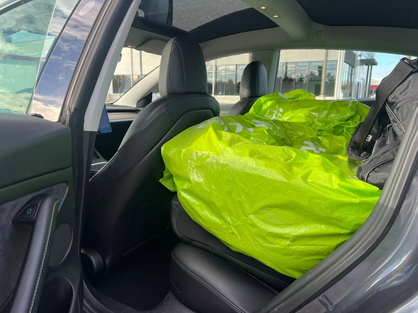 TESLA Model 3 2021