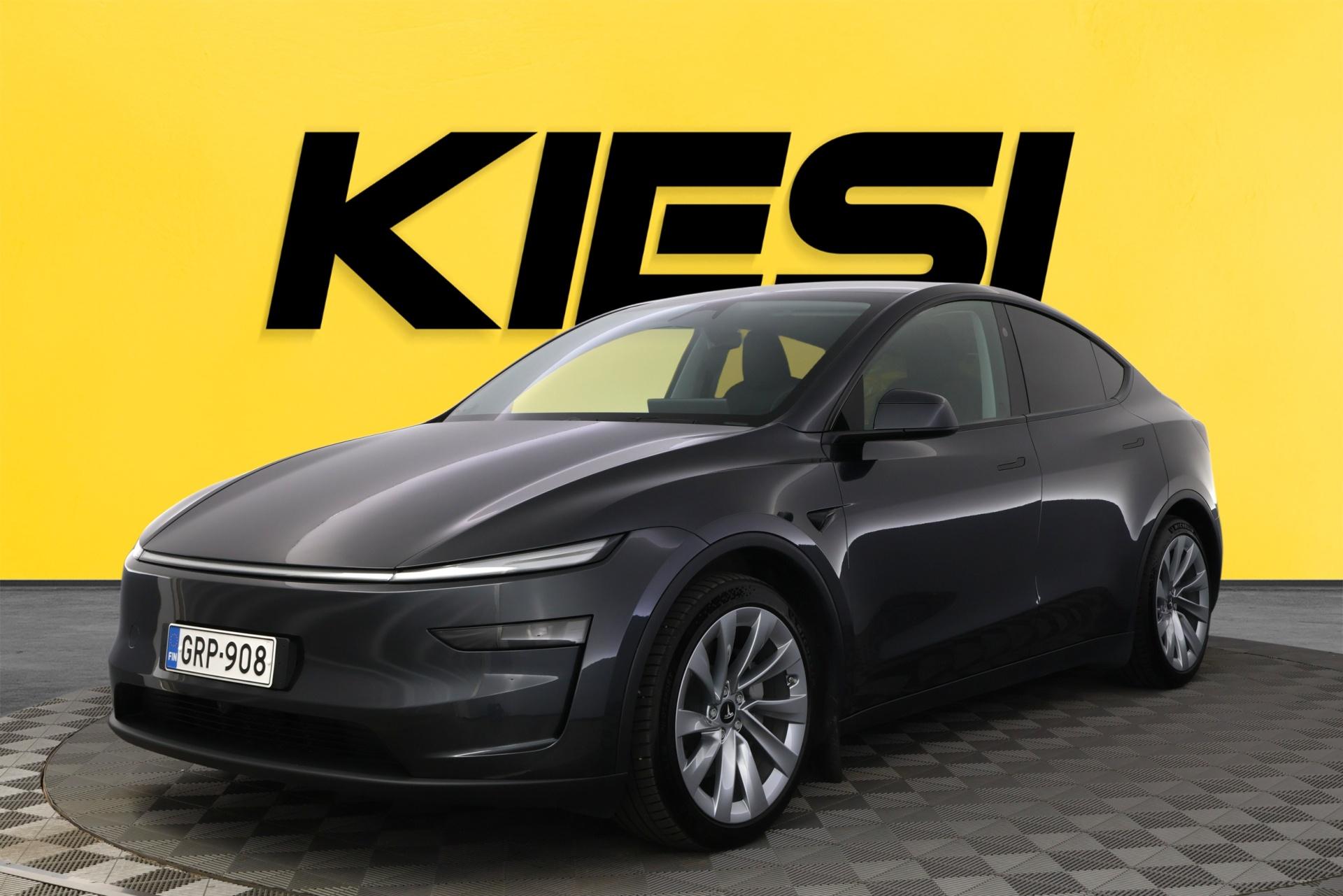 TESLA Model Y 2025