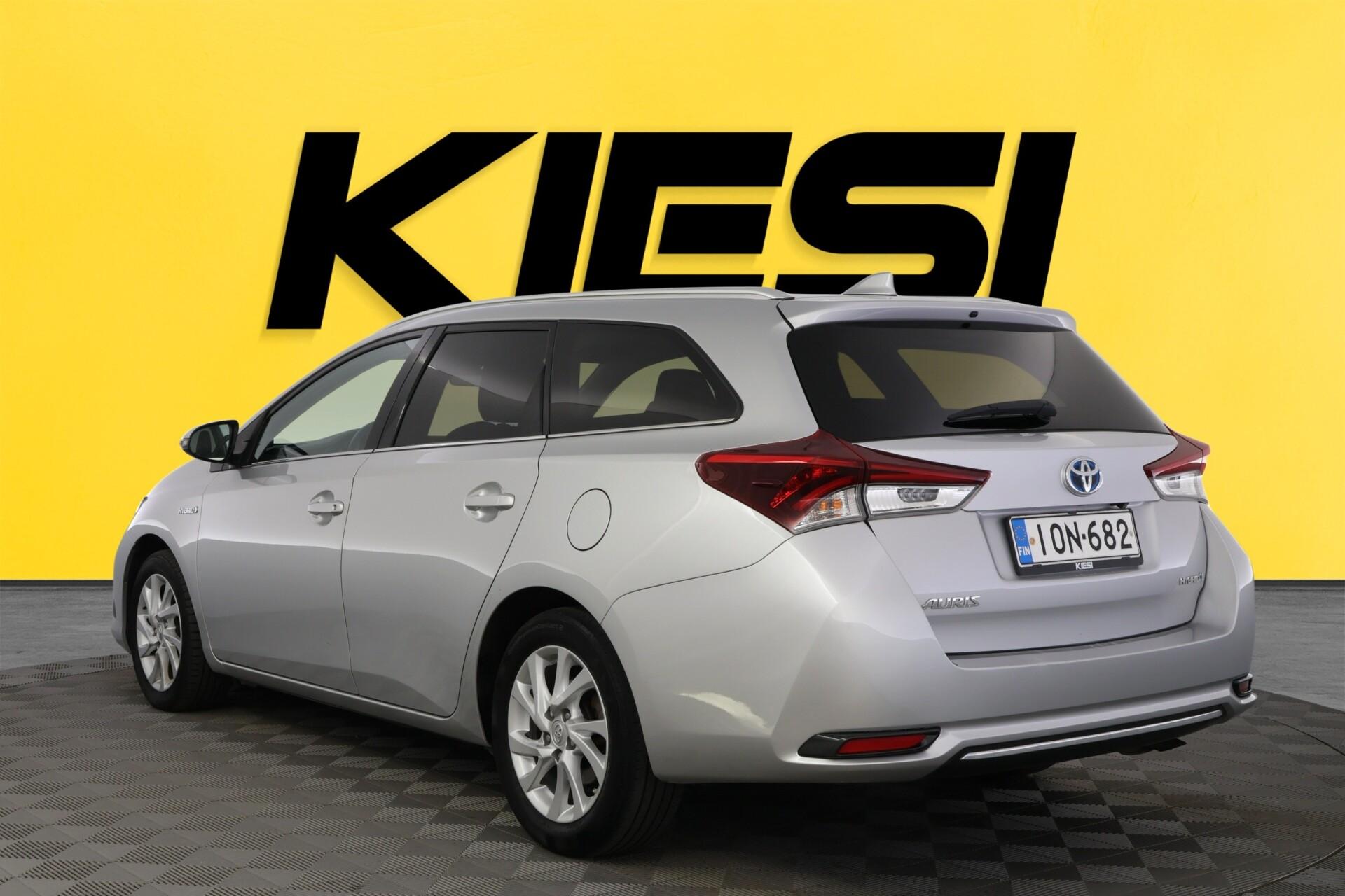 TOYOTA Auris 2018