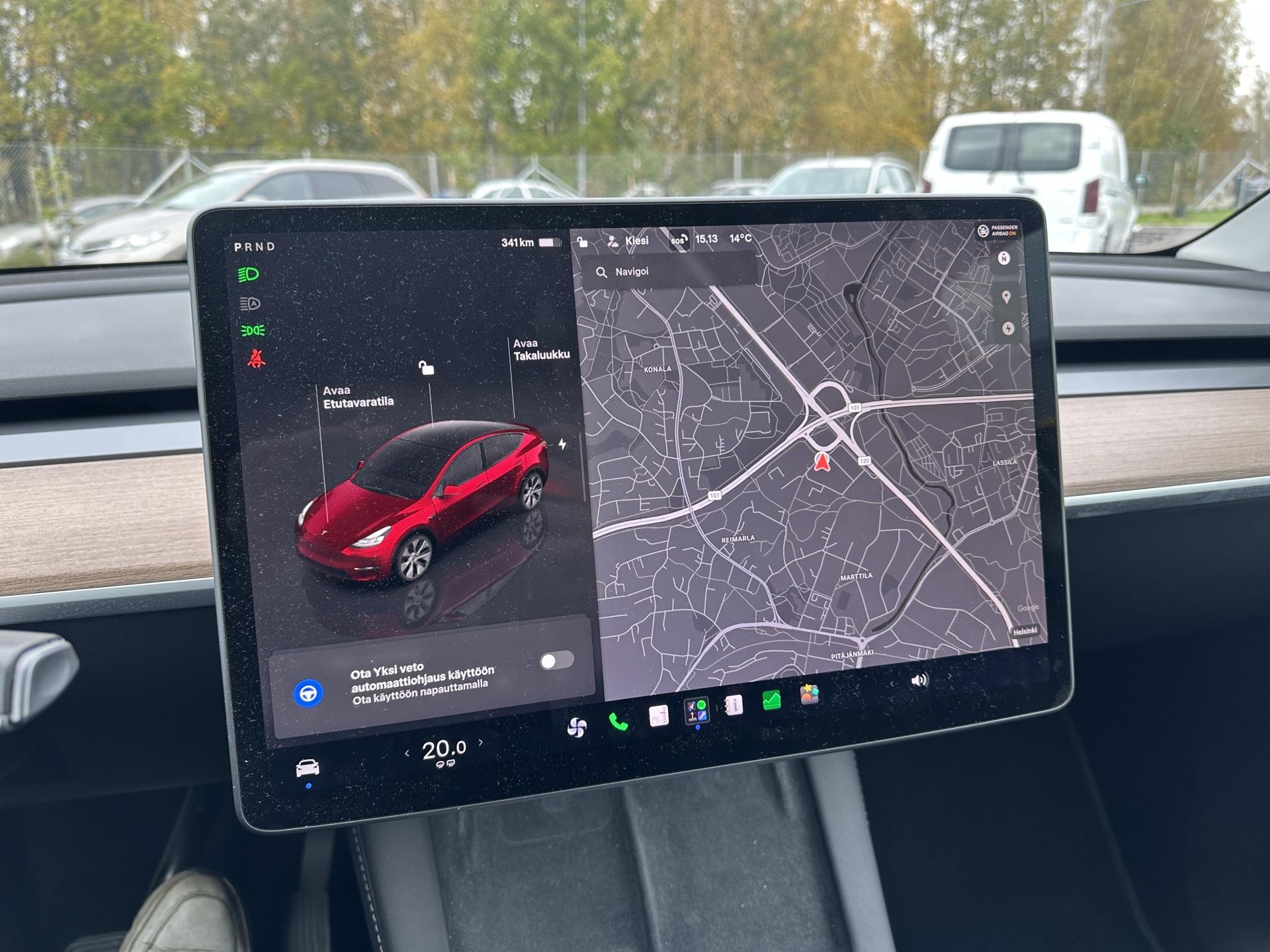 TESLA Model Y 2023