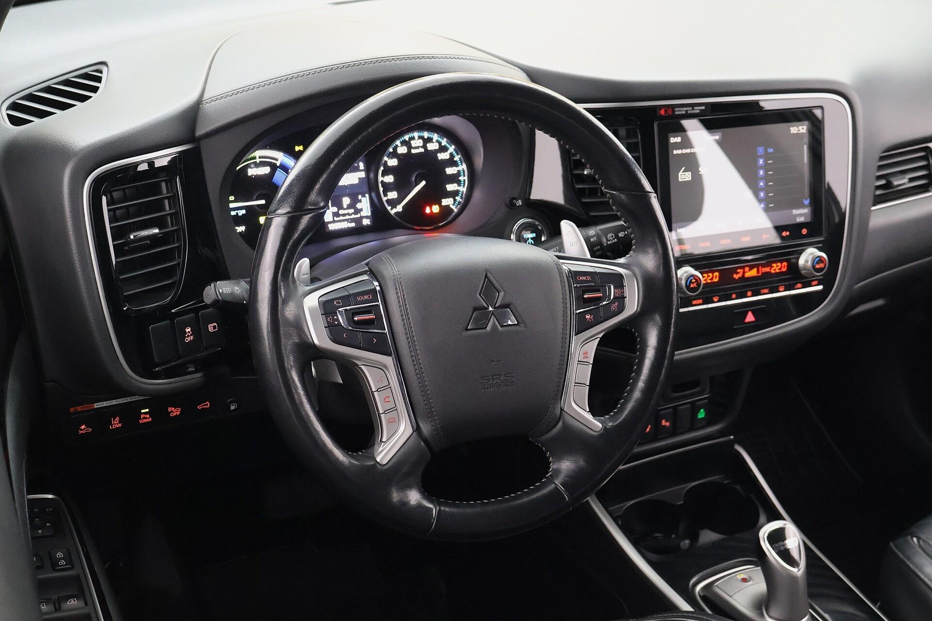 MITSUBISHI Outlander PHEV 2019